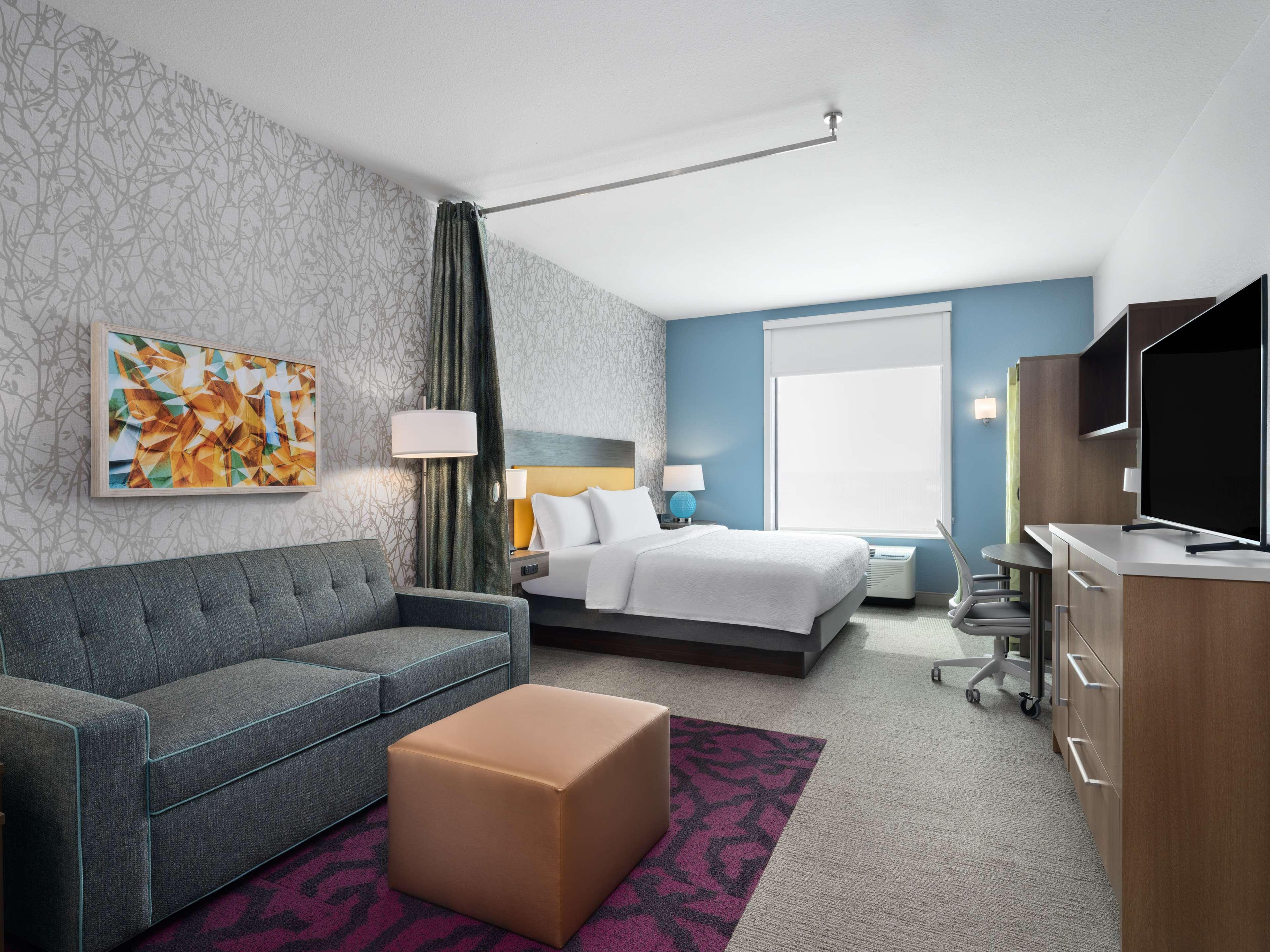 Studio King Size Bed