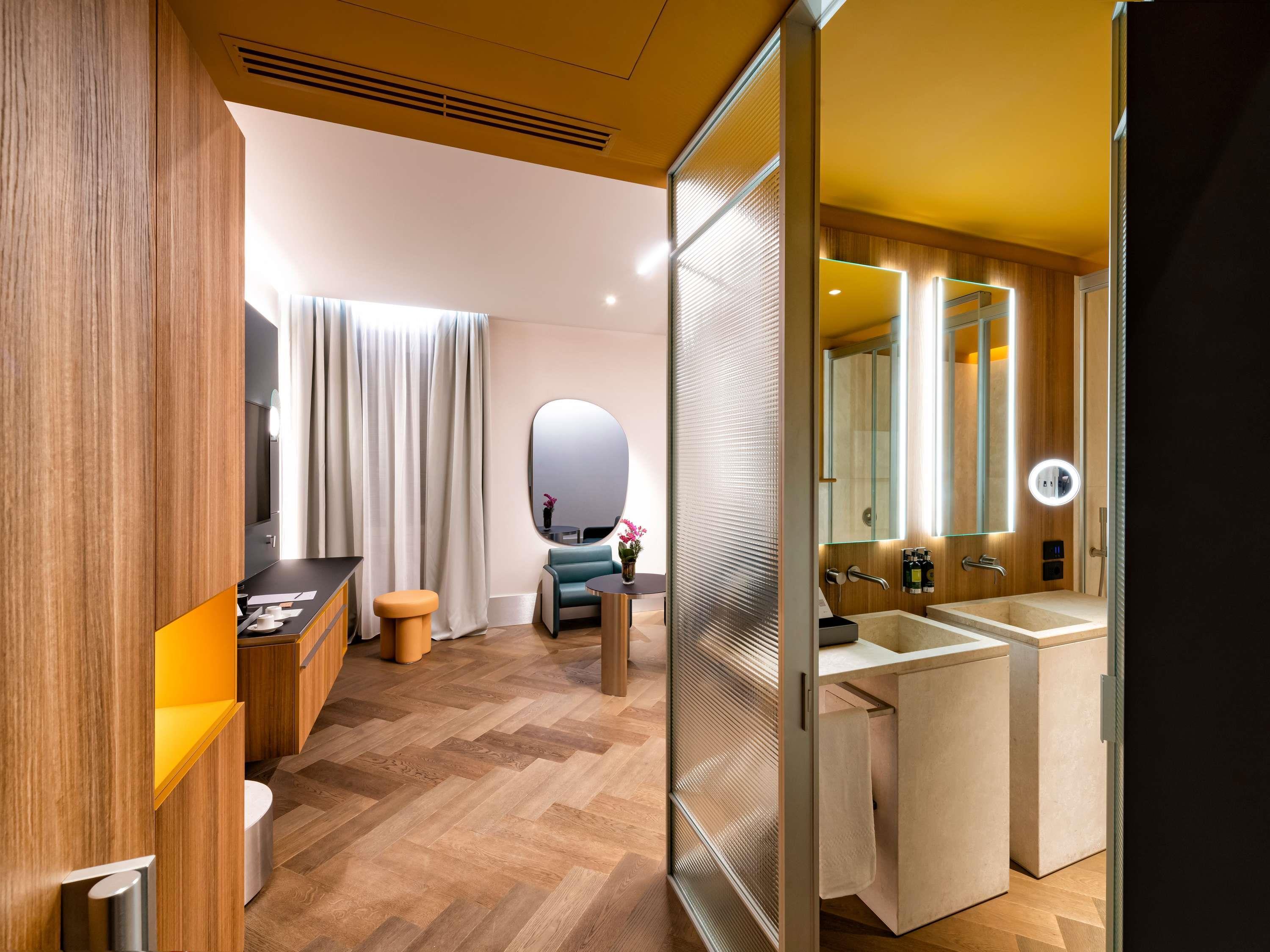 Double Deluxe Bay View