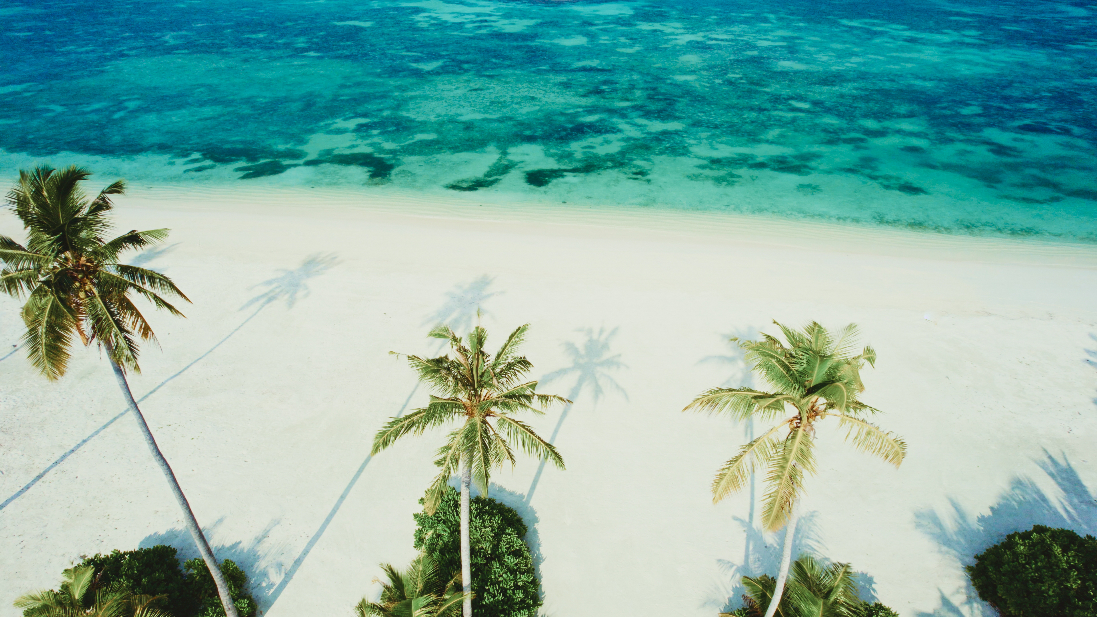 Villa Beach Front with Private Pool