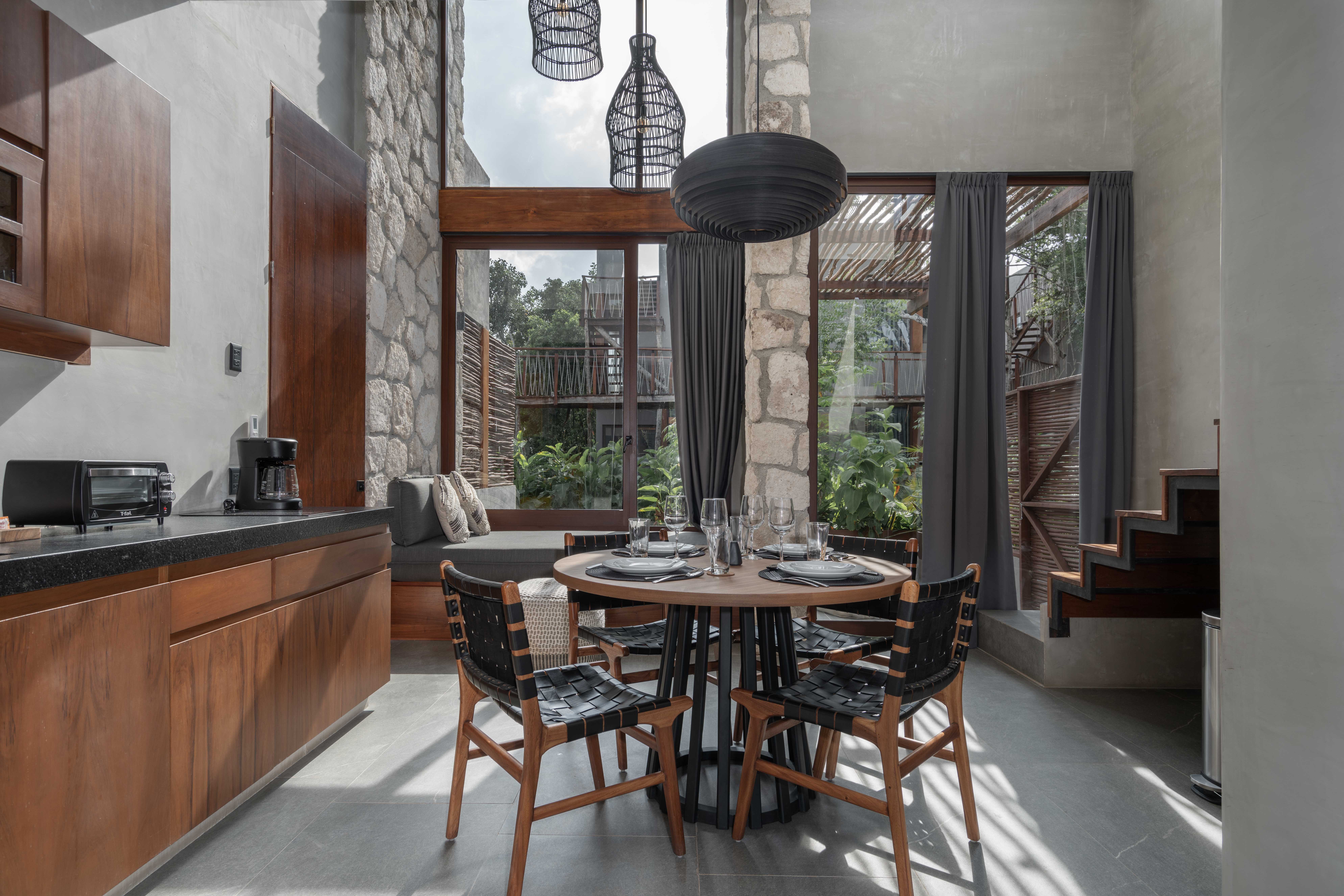 Quadruple Queen Size Bed