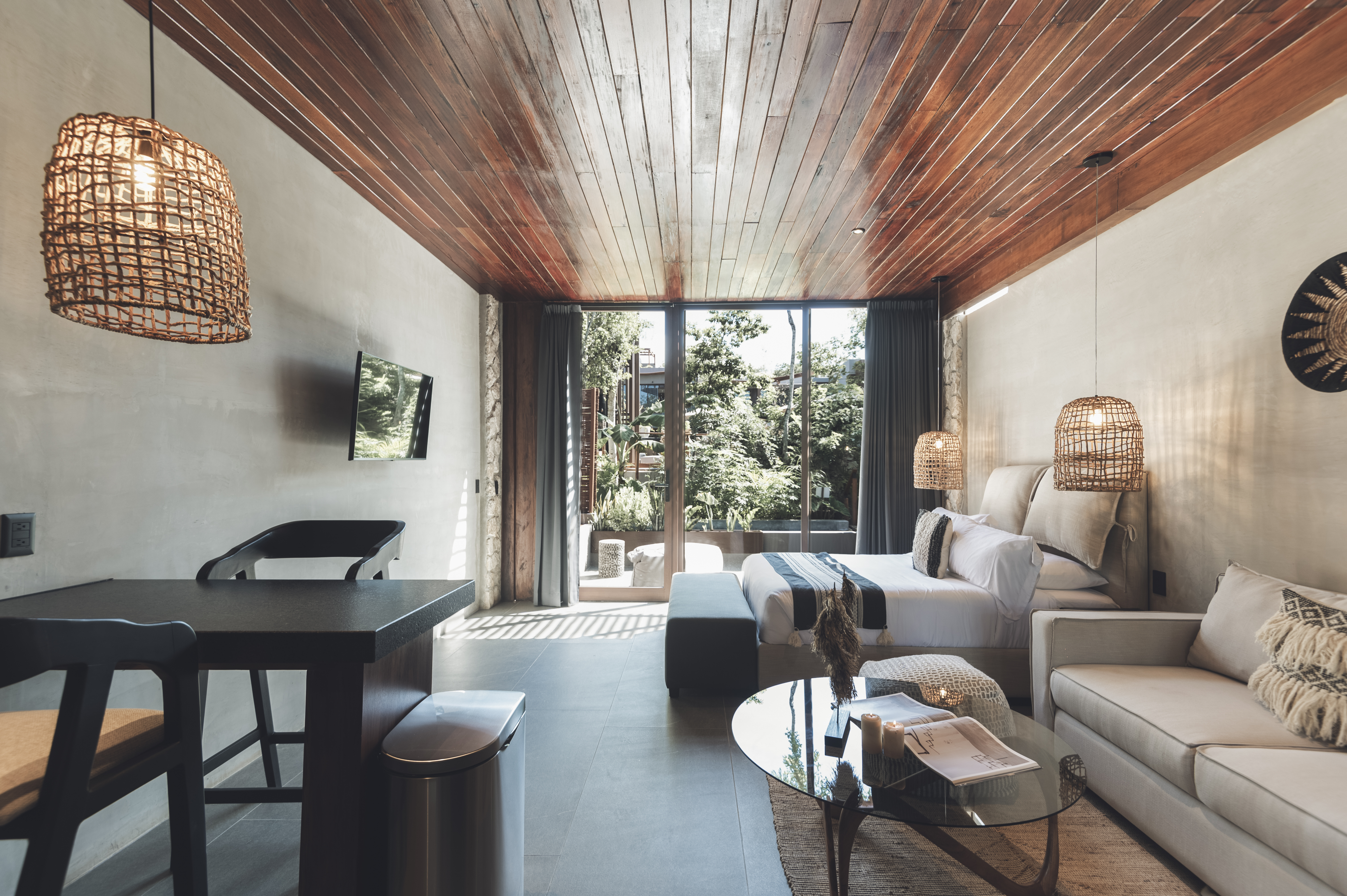 Triple Deluxe Queen Bed