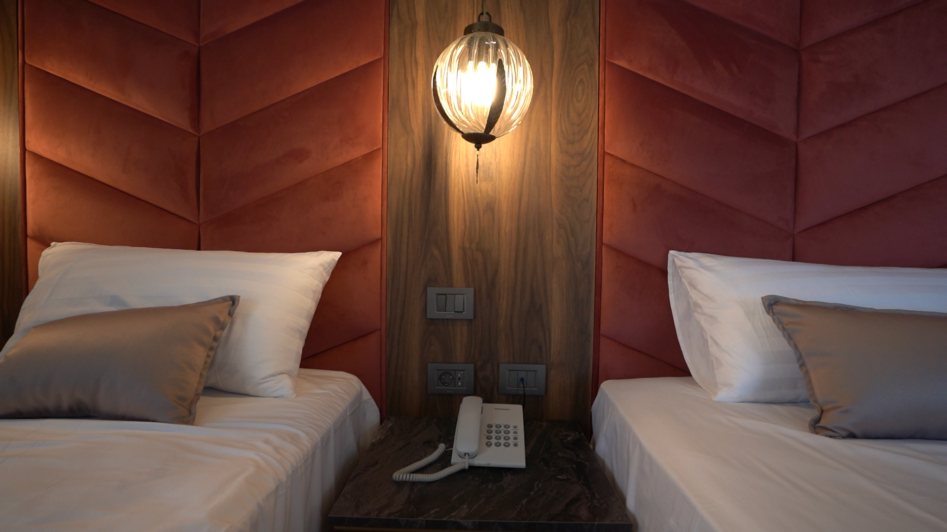 Triple Superior Land View