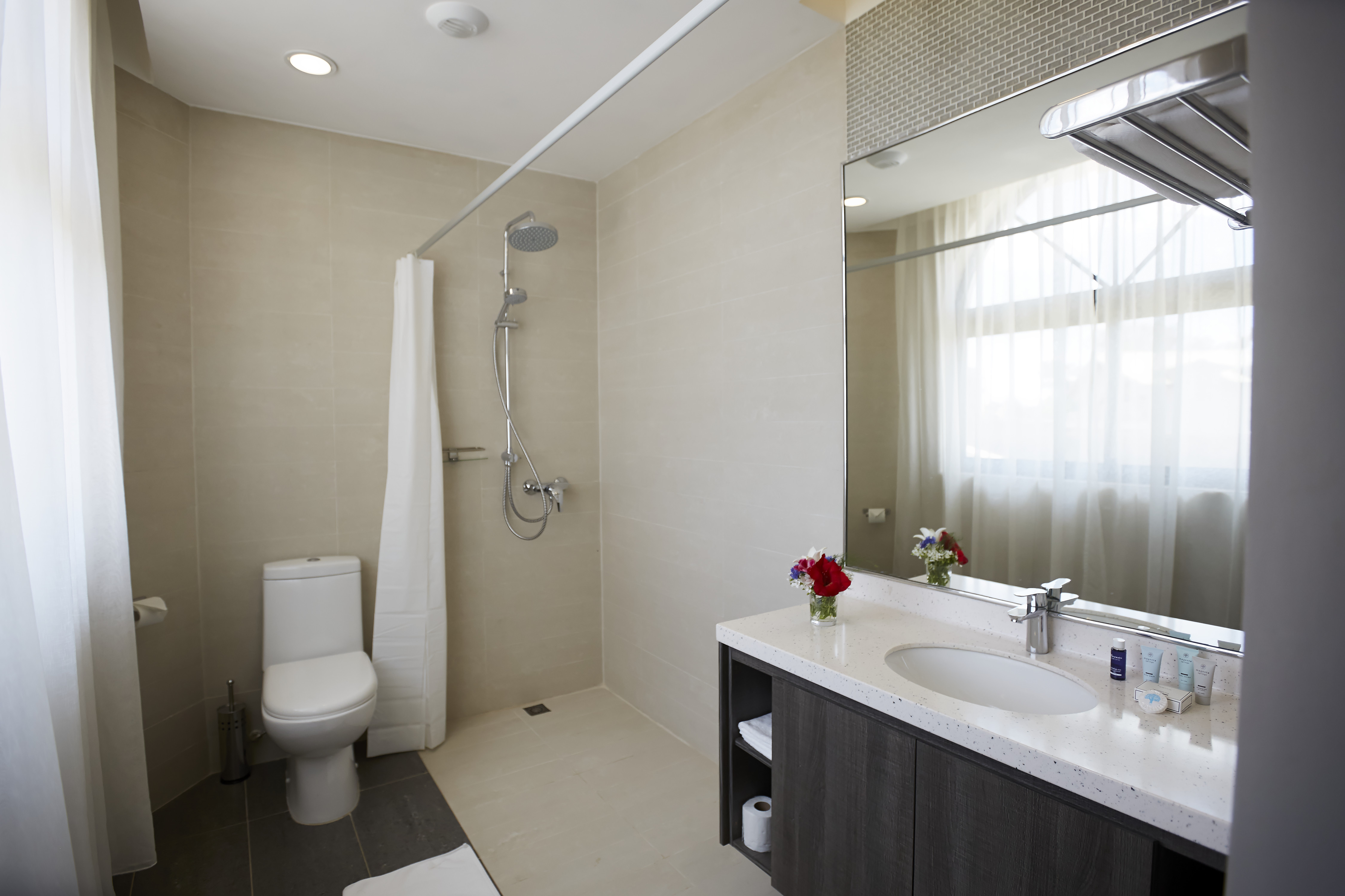 Suite Classic Queen Bed