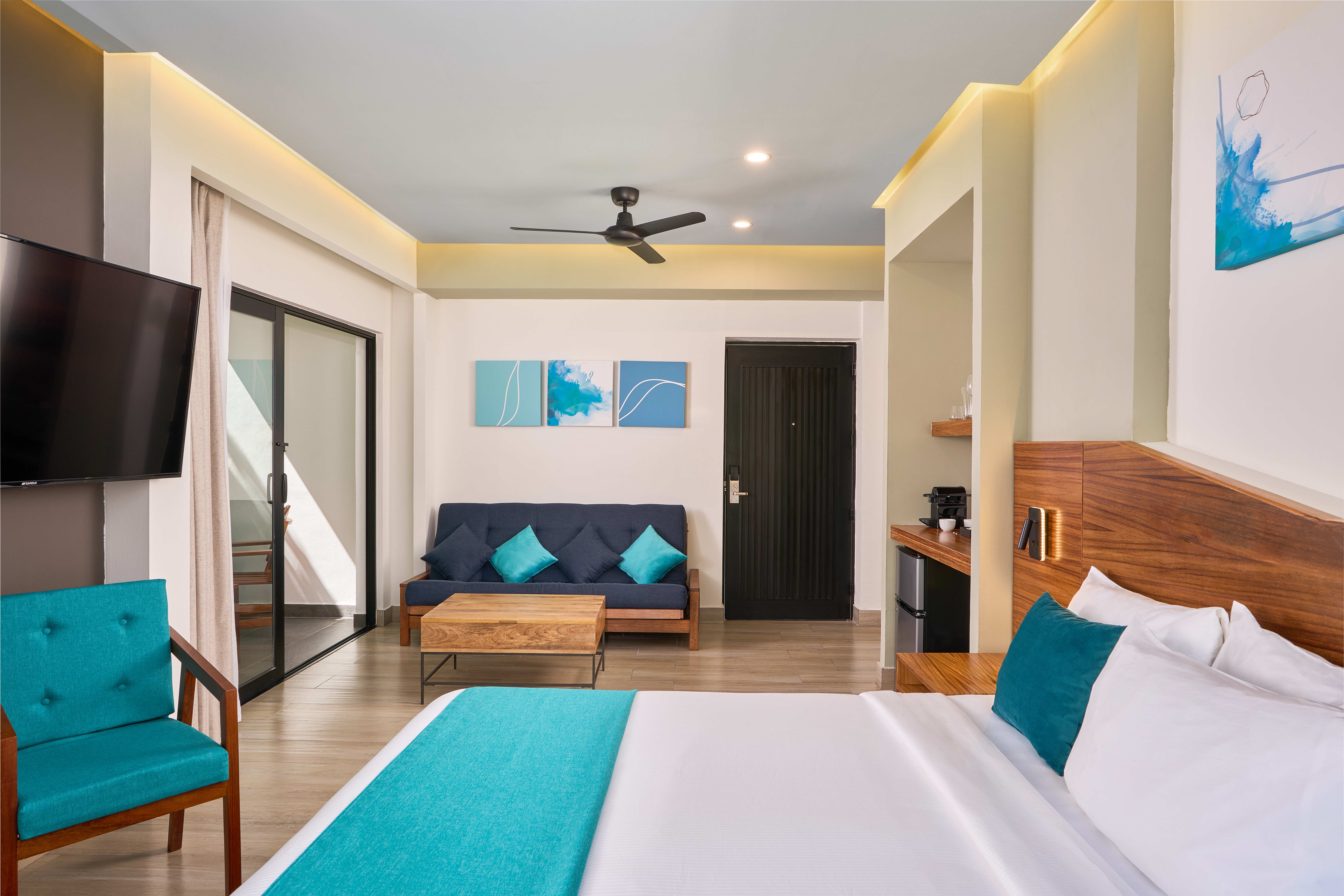 Junior Suite Lagoon View