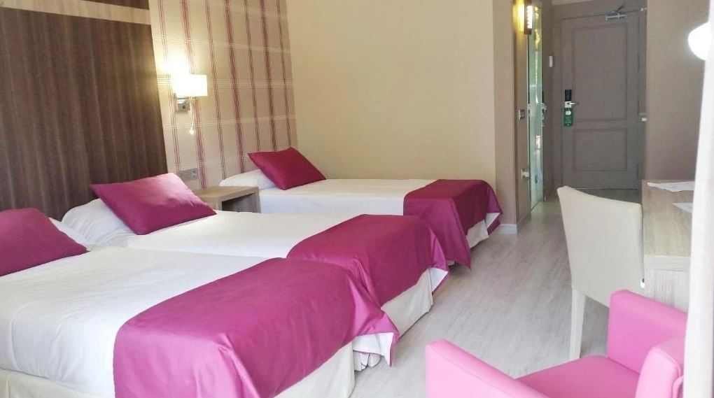 Double or Twin Superior