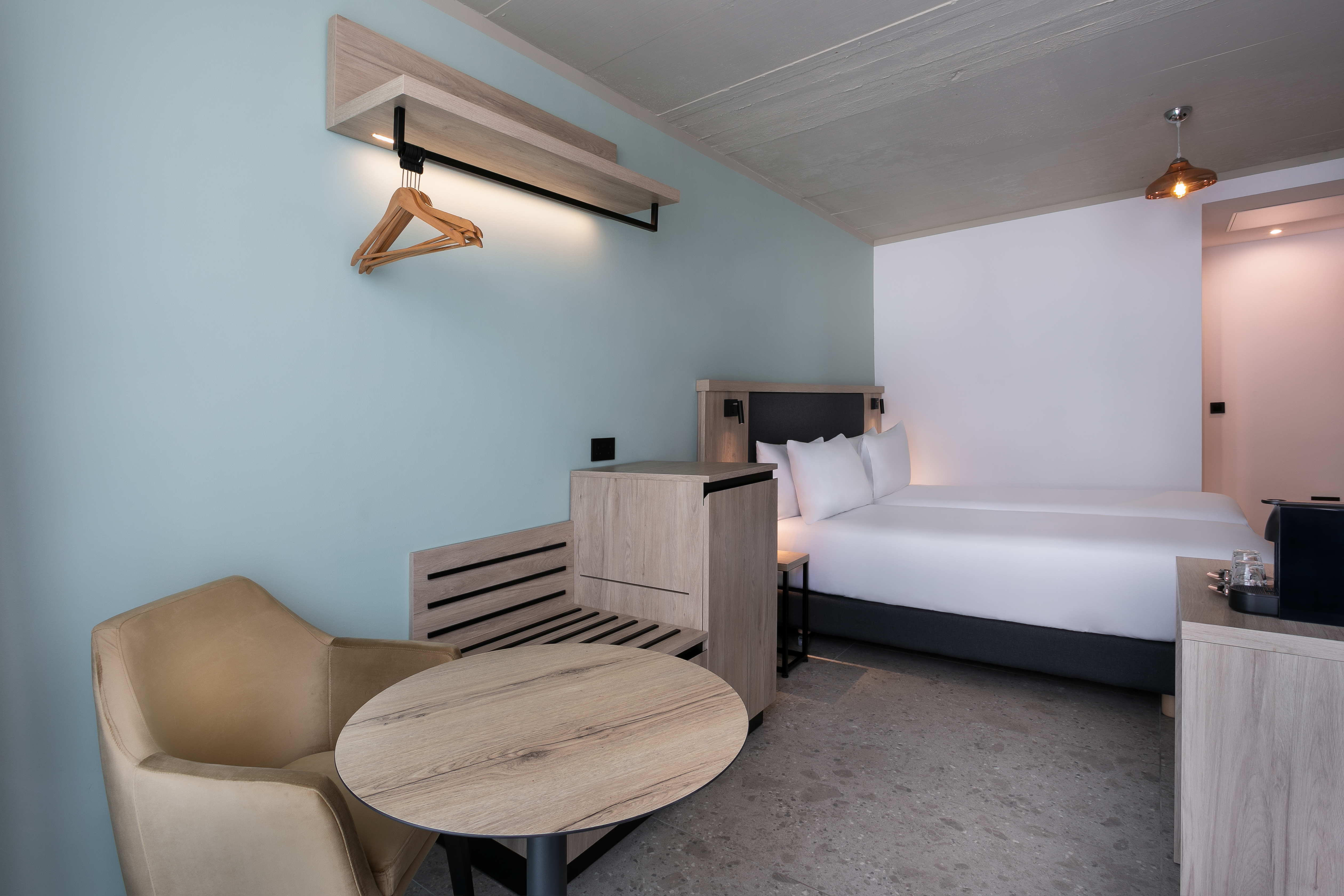 Double King Size Bed