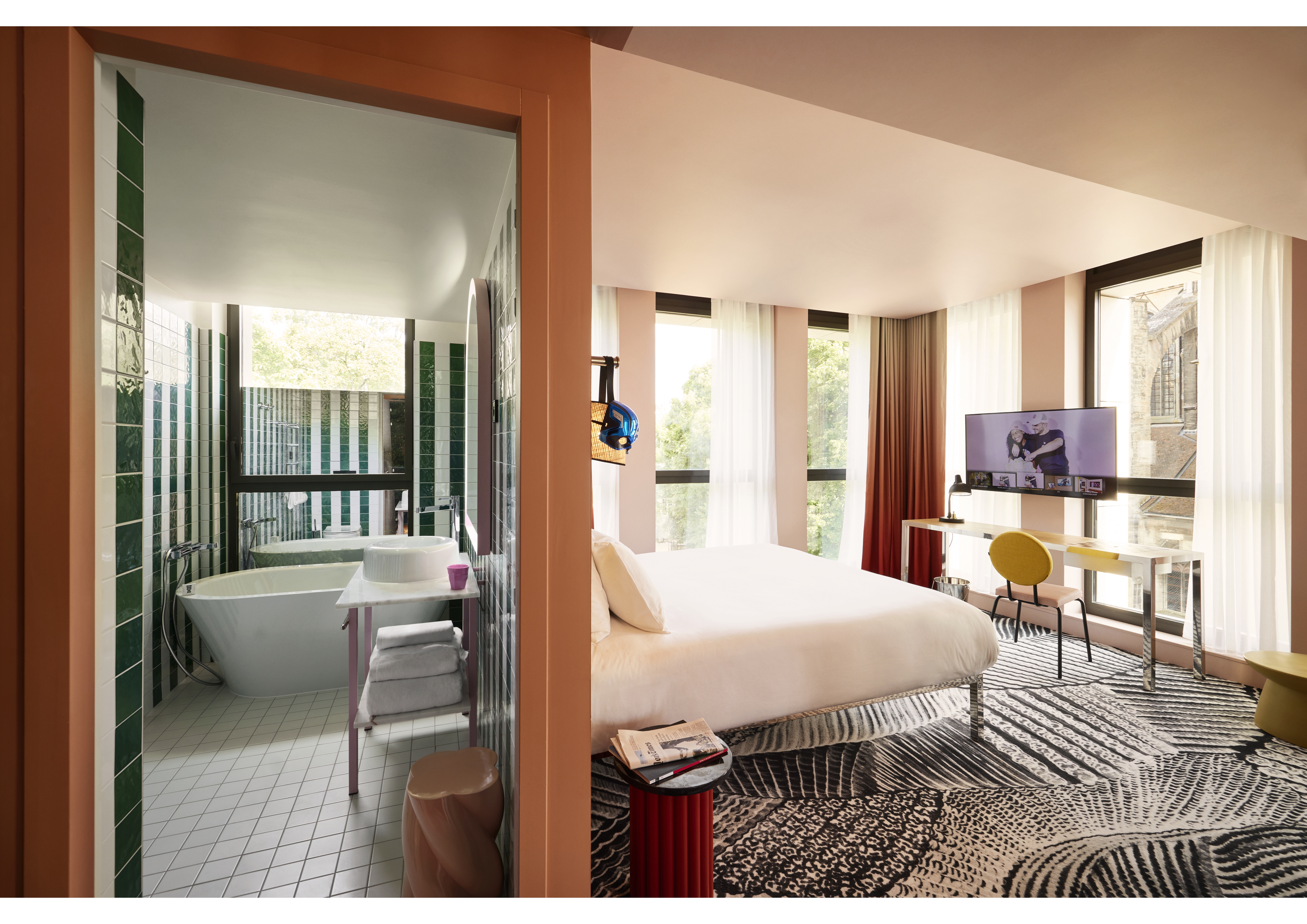 Double Accessible-queen Size Bed