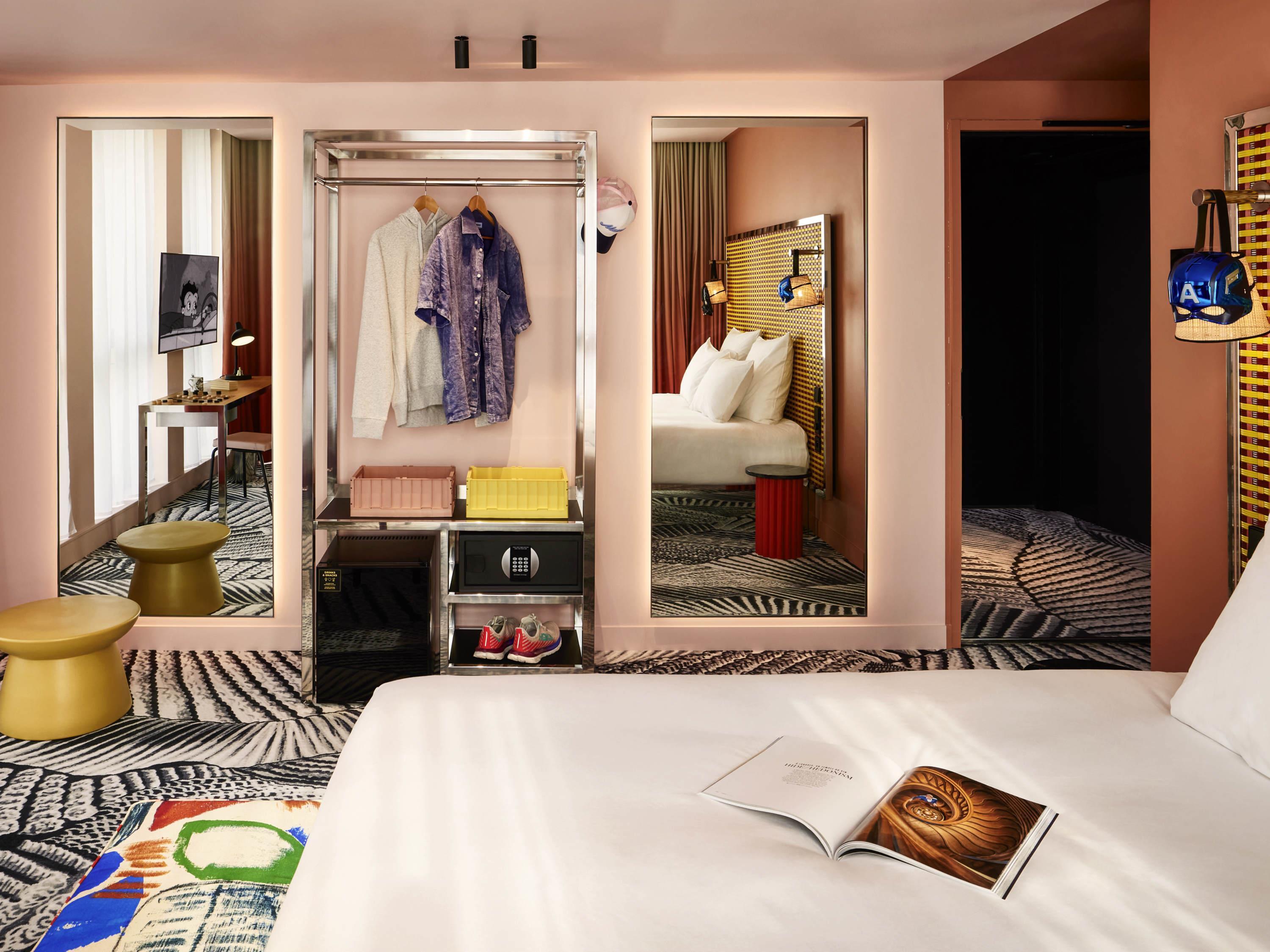 Double Accessible-queen Size Bed