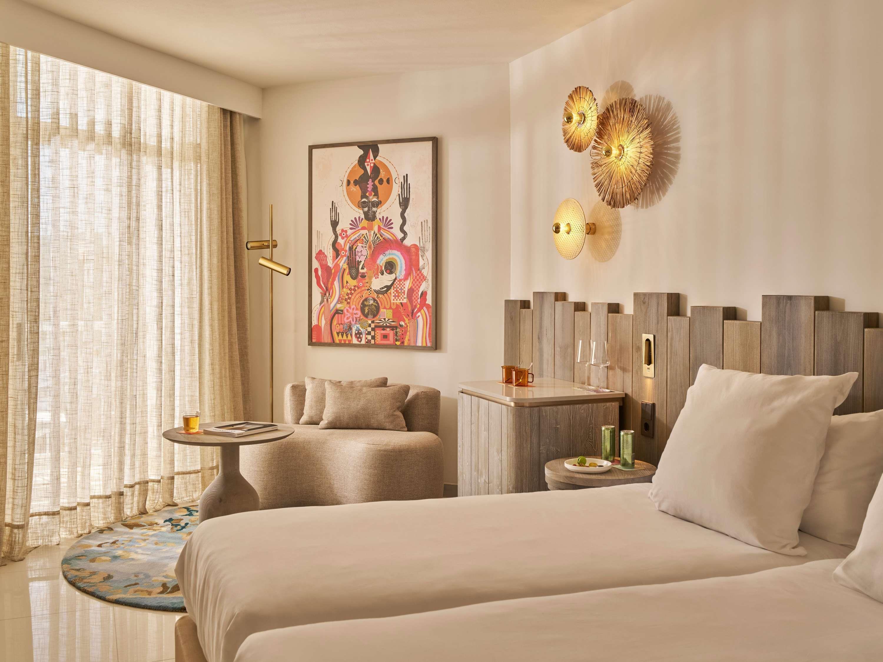 Double King Size Bed