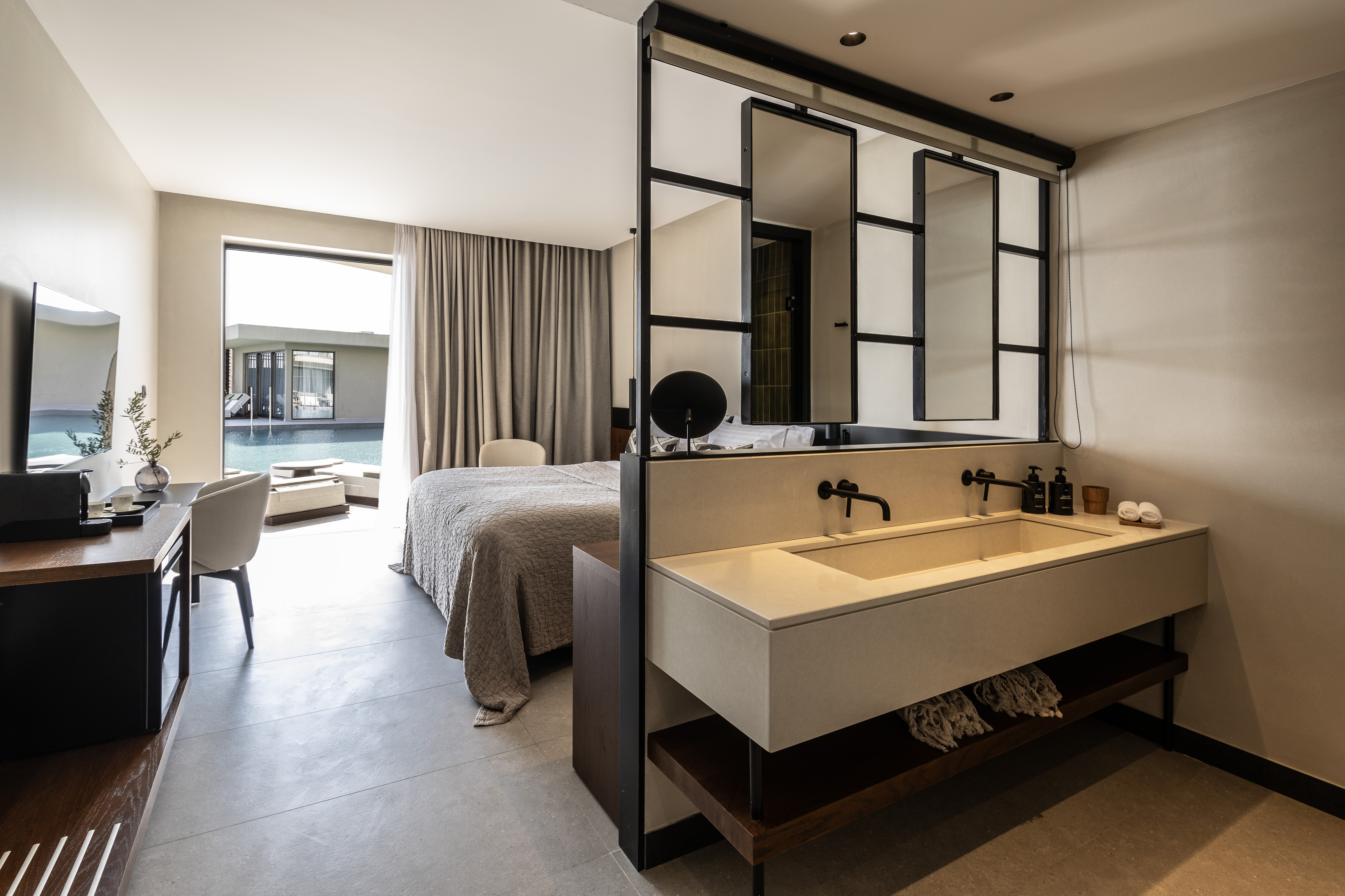 Suite Superior with Views