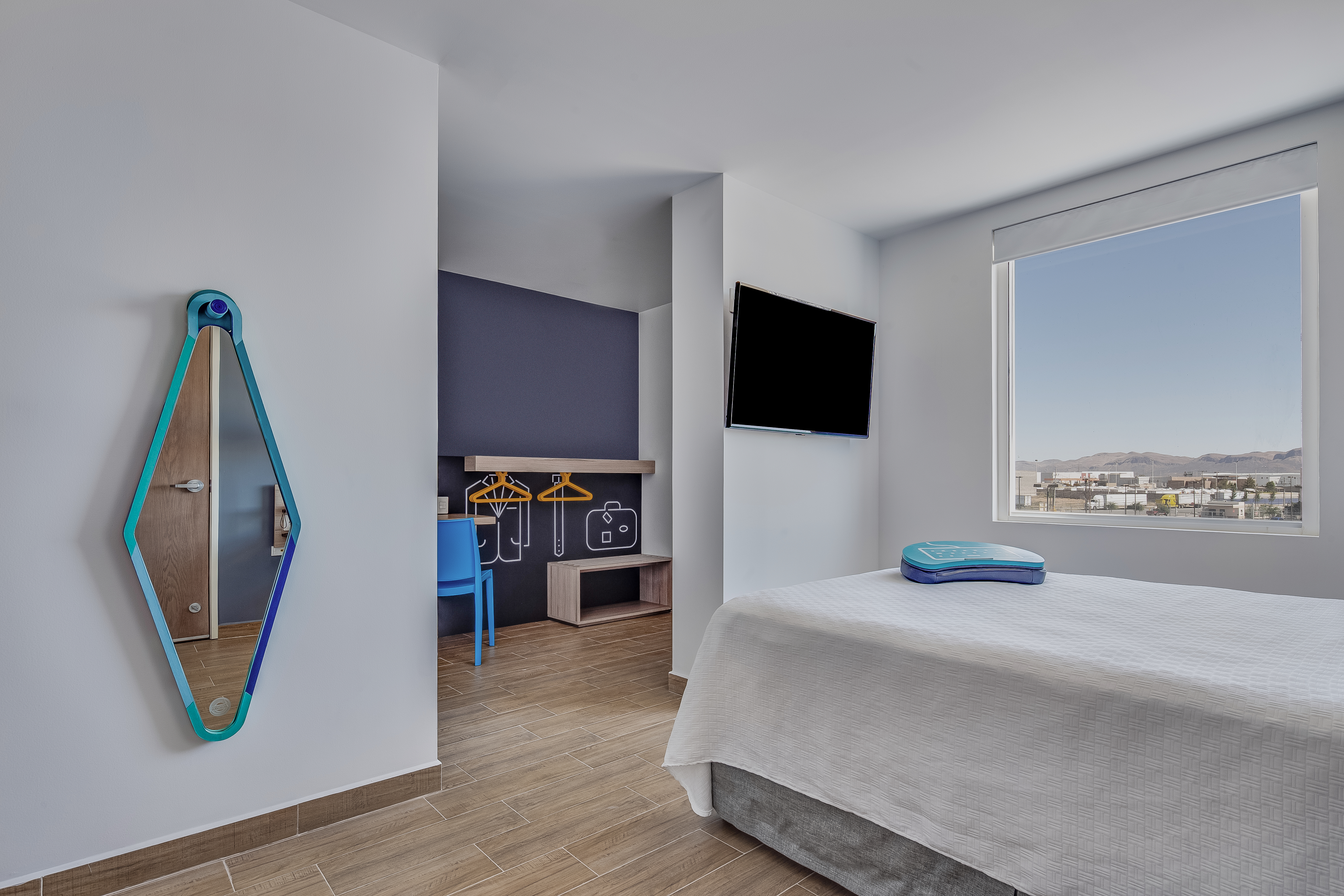 Double Superior Queen Bed