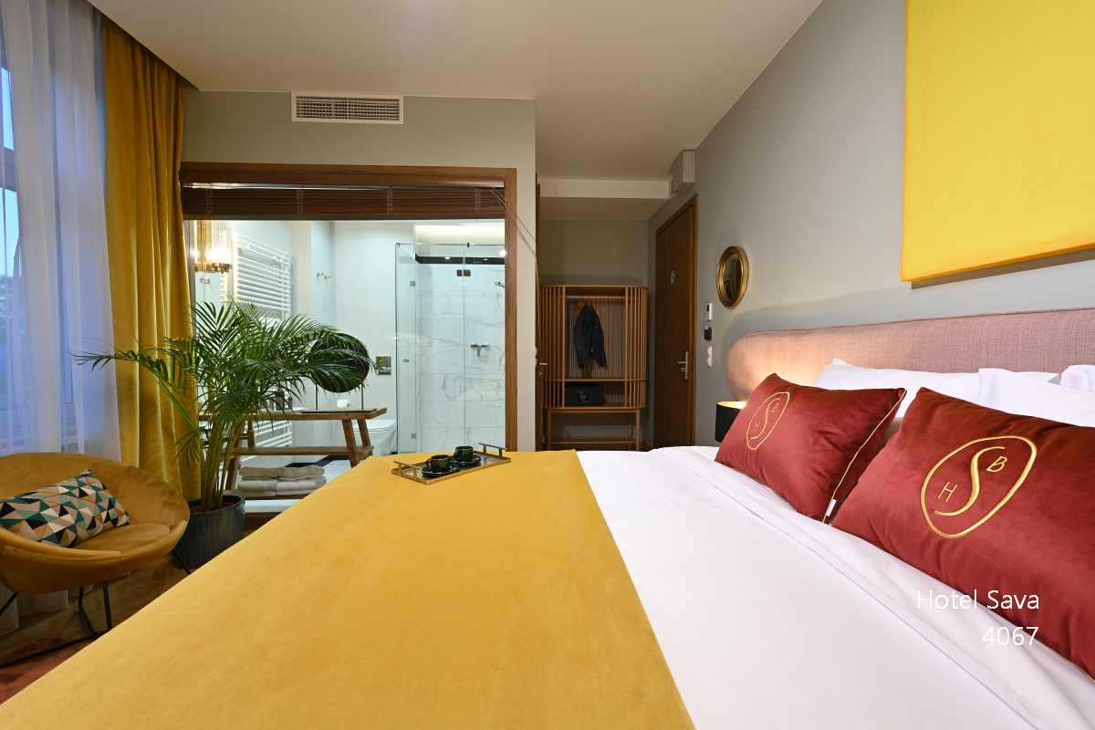 Double King Size Bed