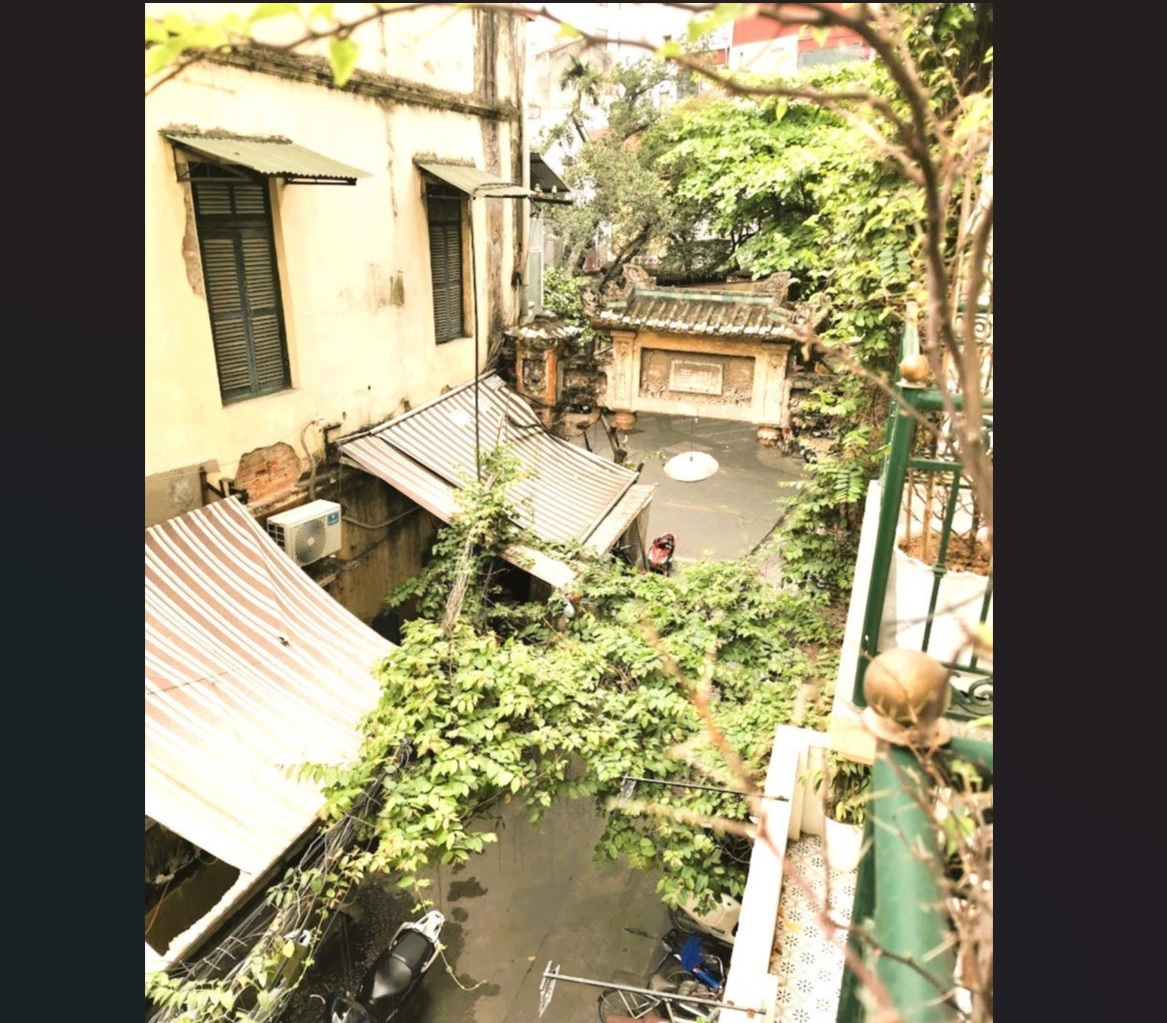 Twin Premium with Views