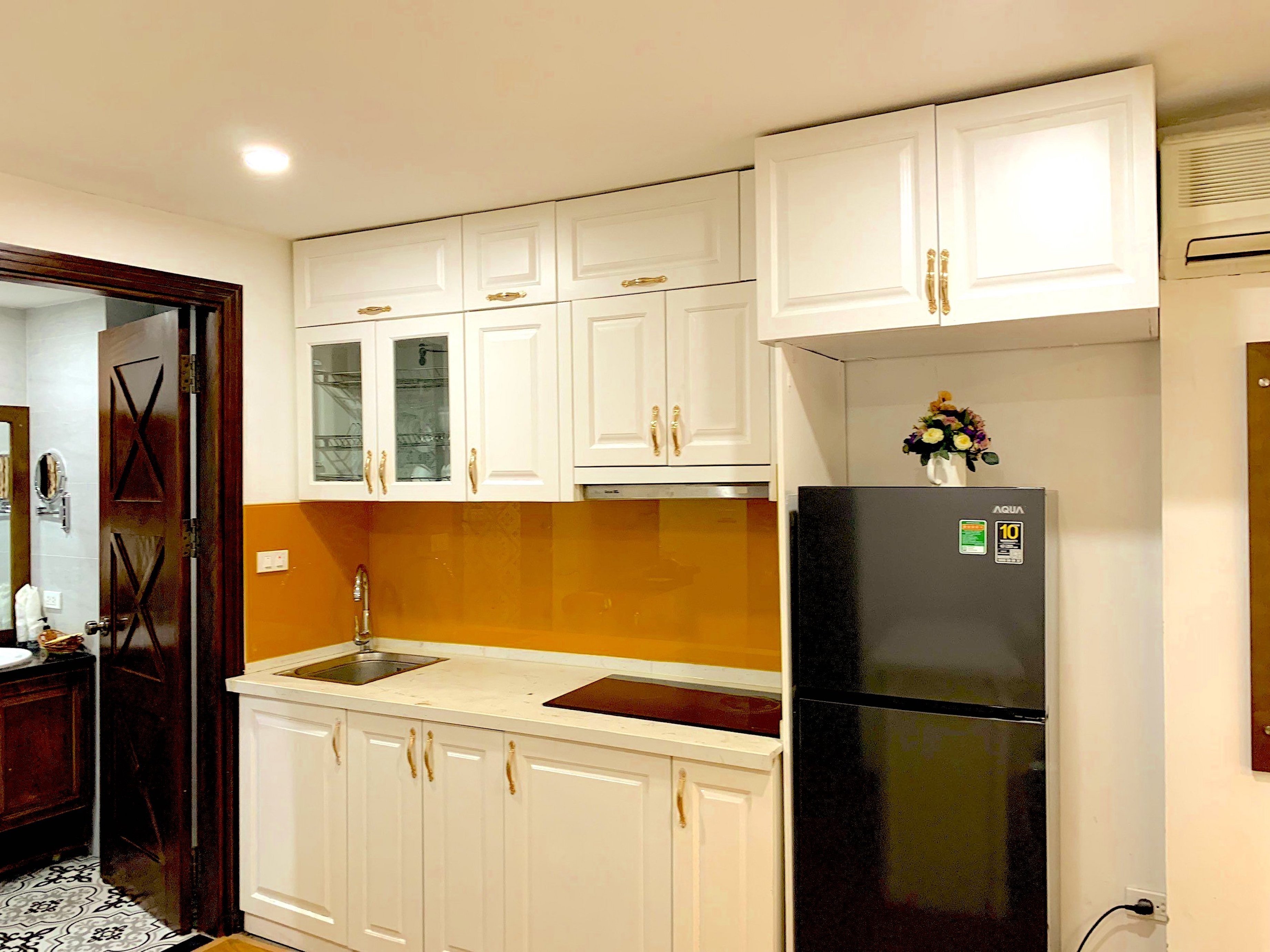 Suite Queen Size Bed