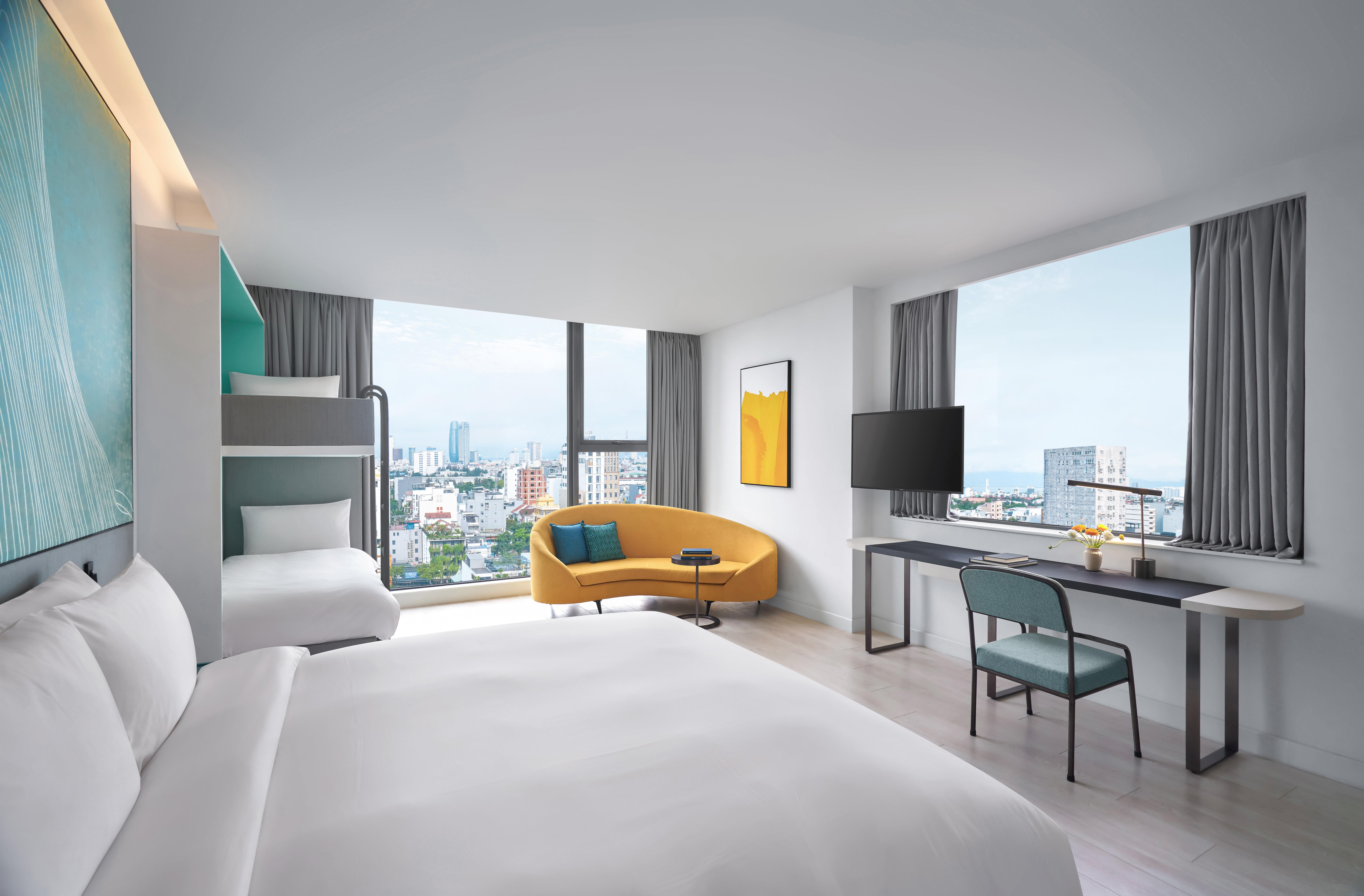 Family Room City View King Bed