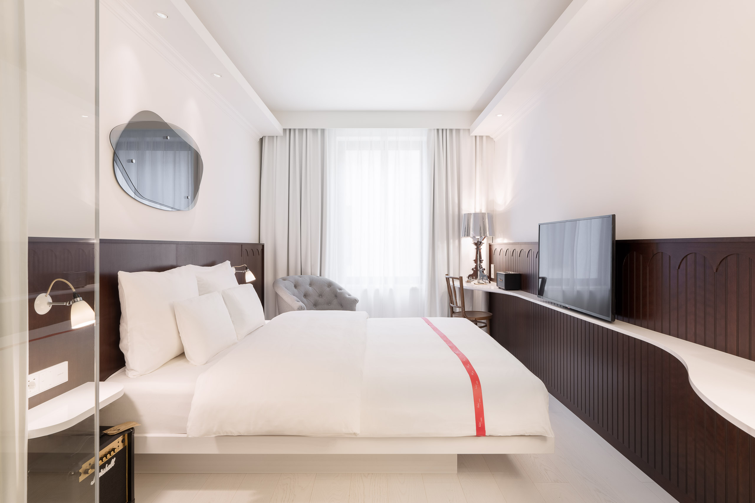 Double Deluxe One Bed