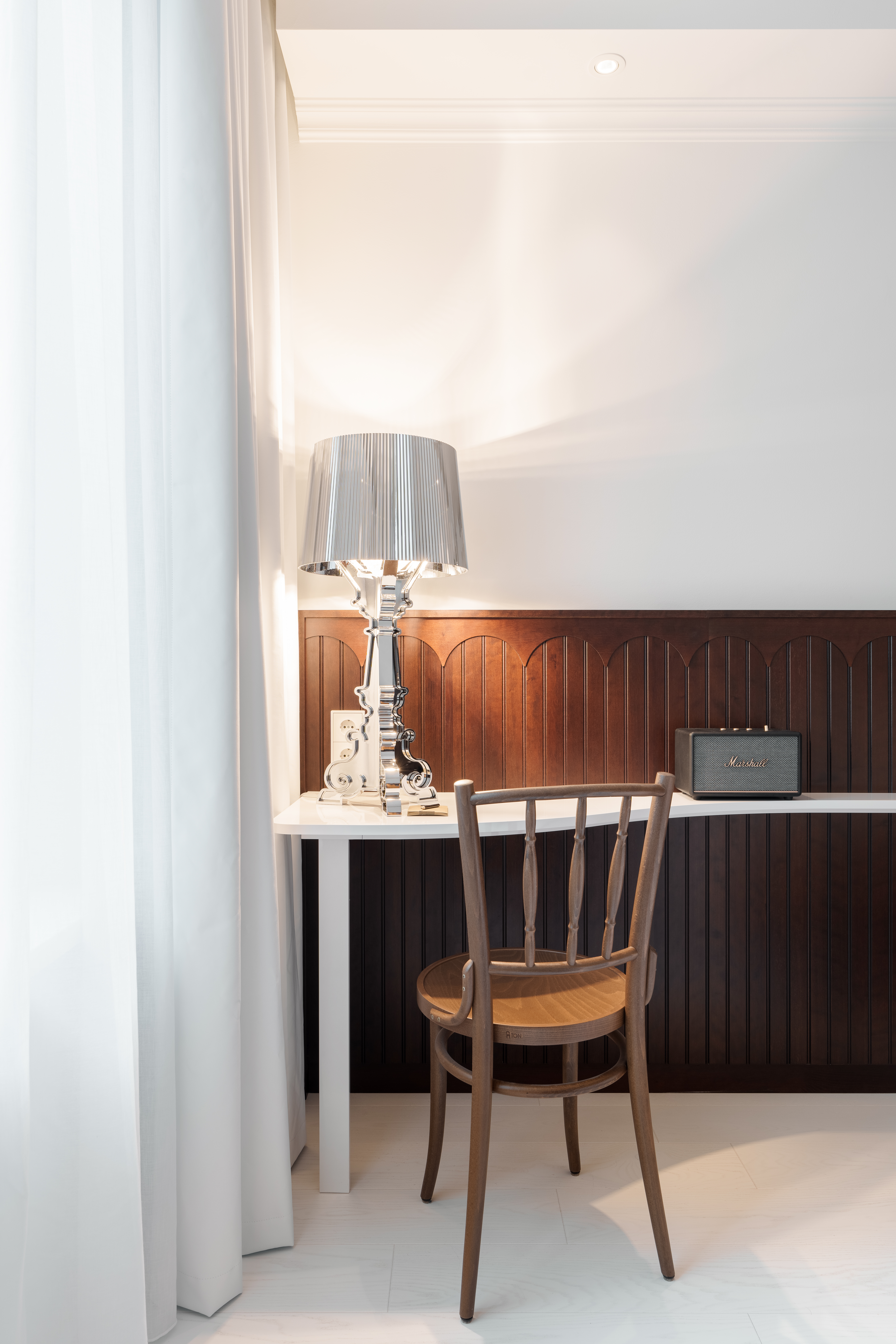 Single Deluxe One Bed