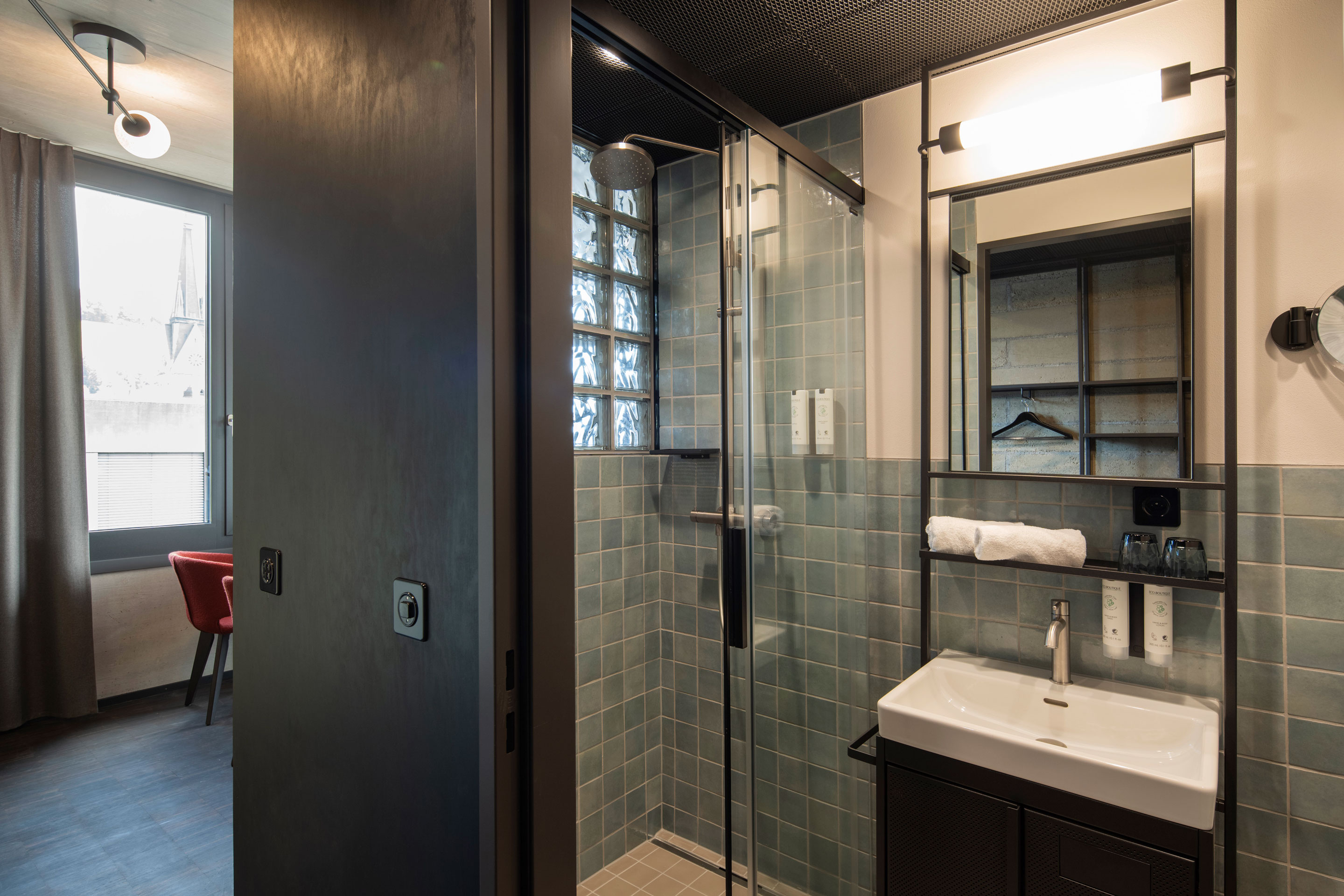 Double or Twin Deluxe