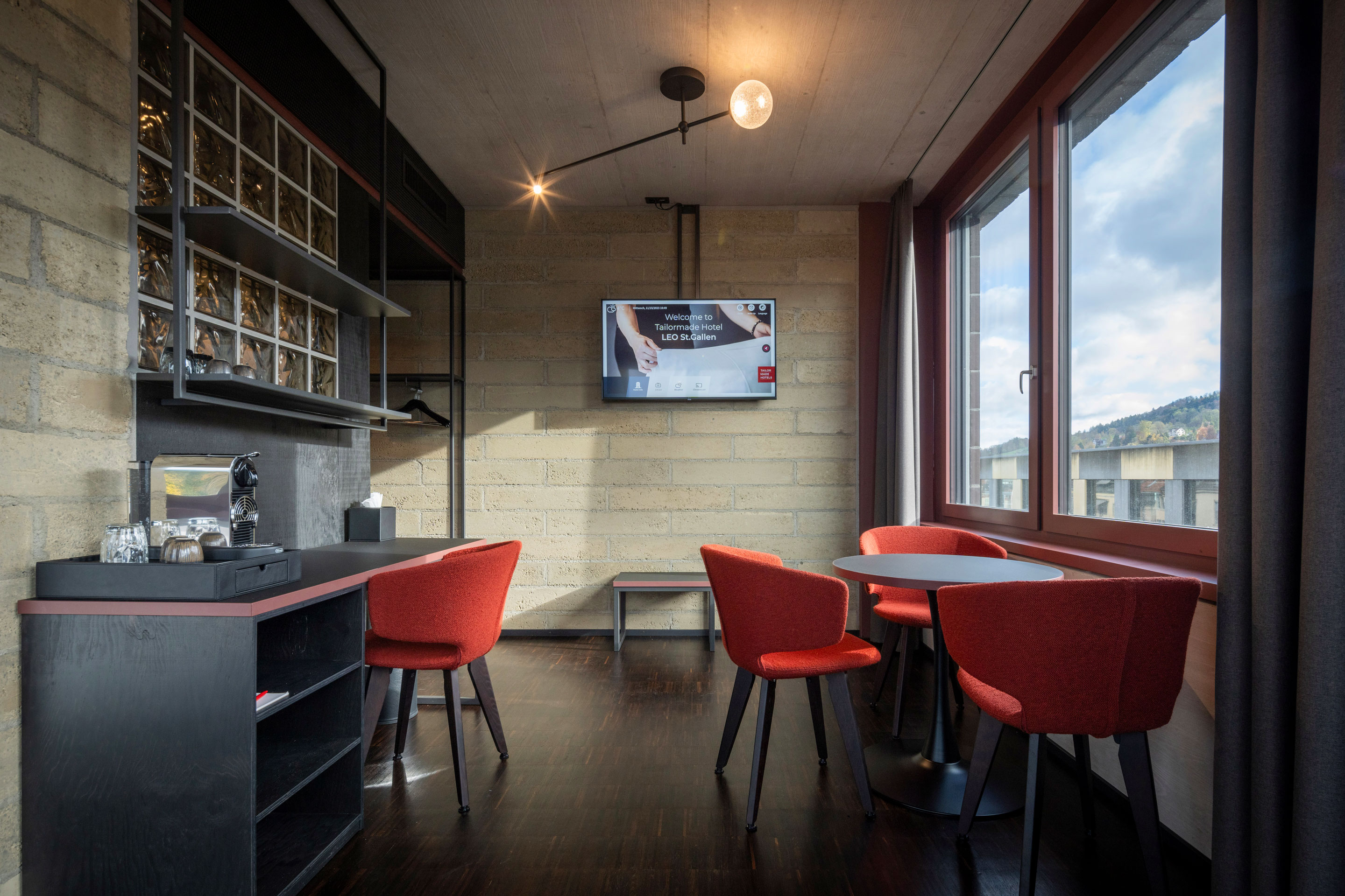 Double or Twin Deluxe