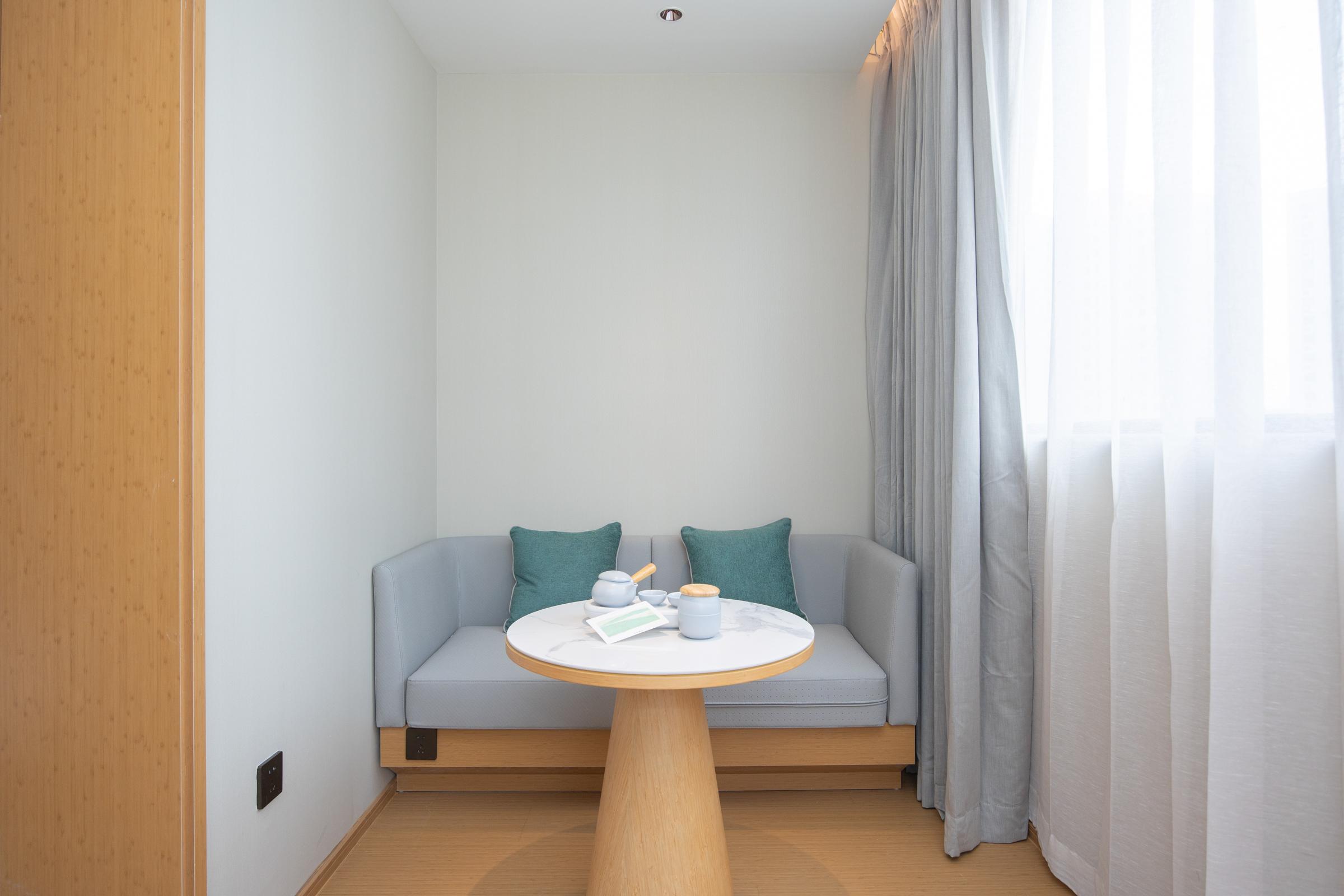 Family Room Standard