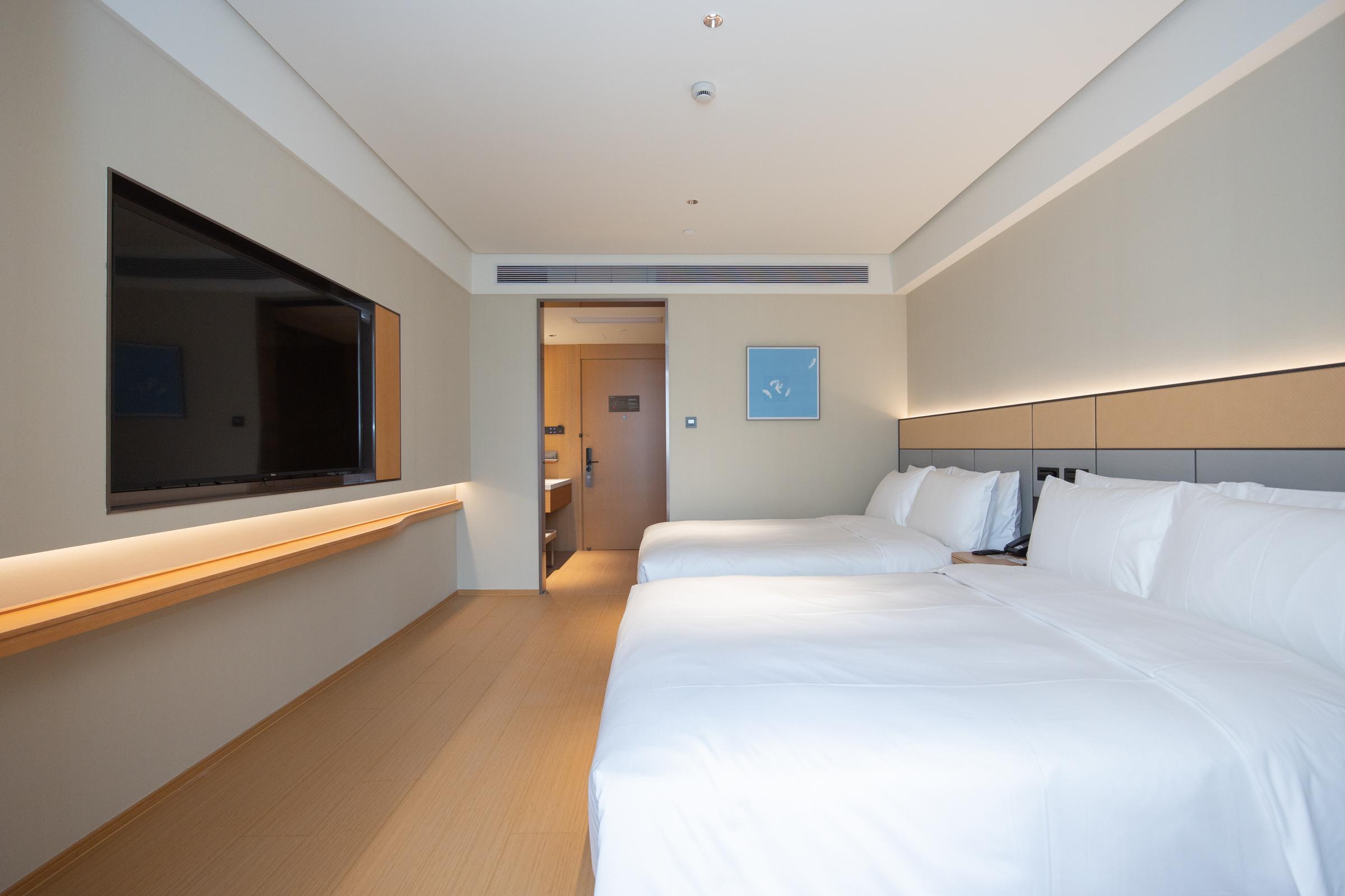 Family Room Standard