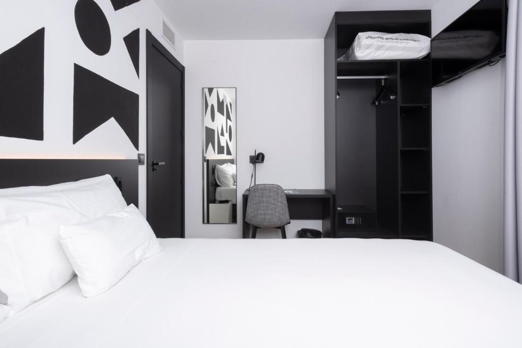 Apartment Two Bedrooms with Terrace