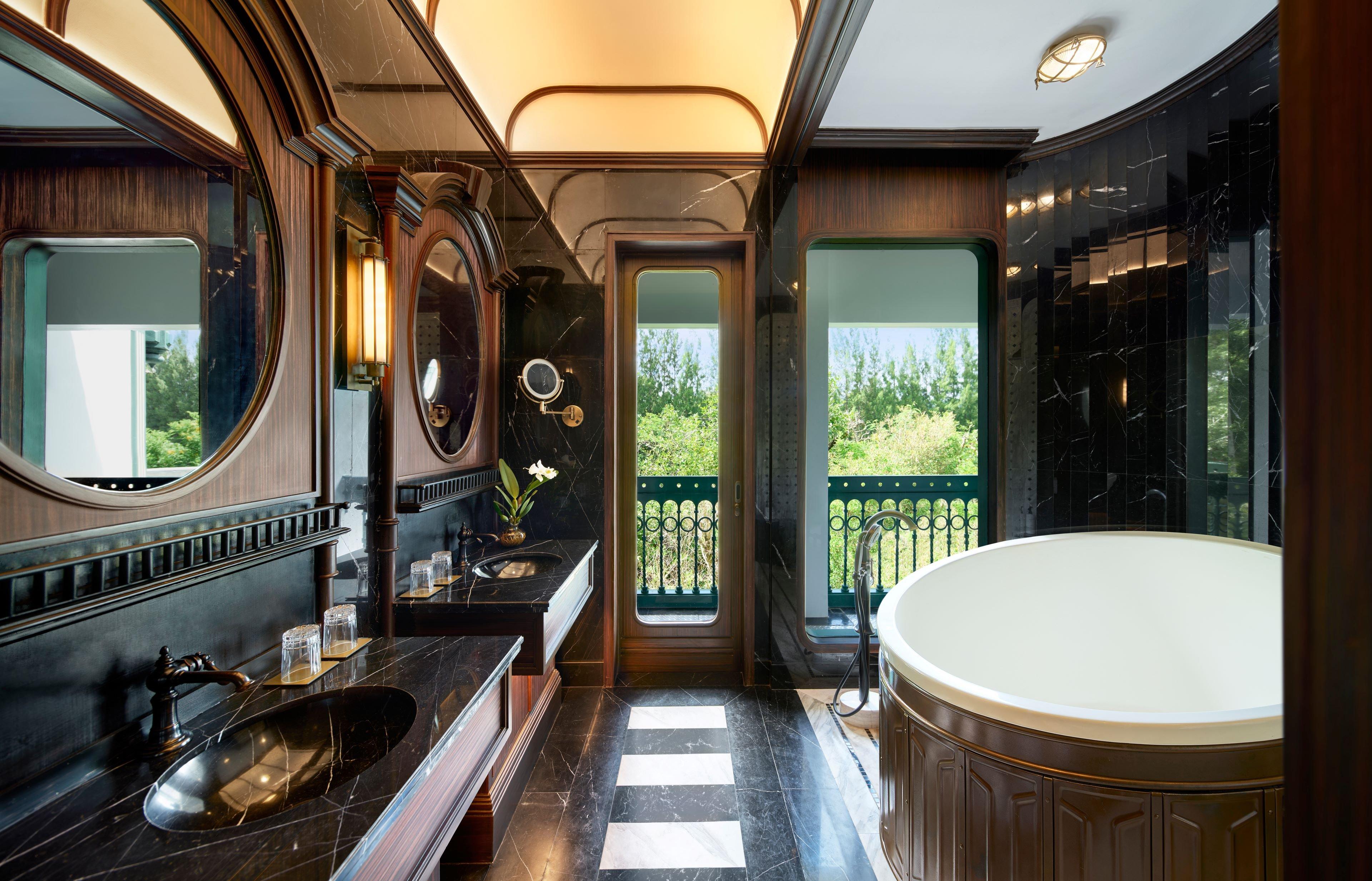 Suite Pool View One Bedroom