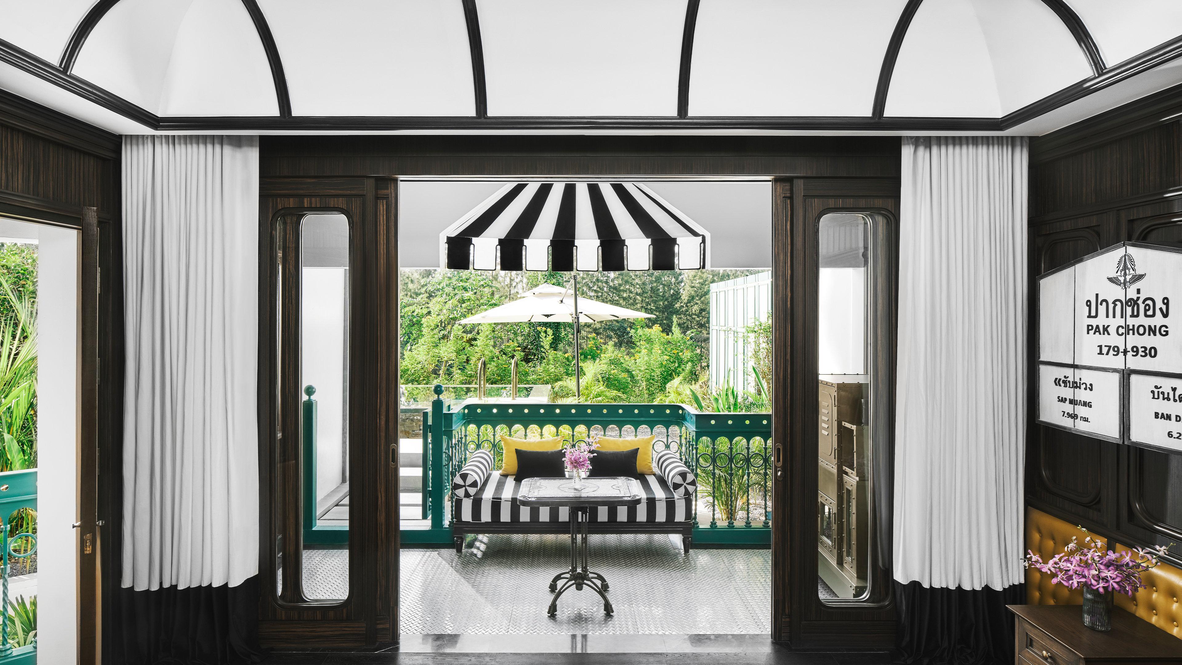 Suite Pool View One Bedroom