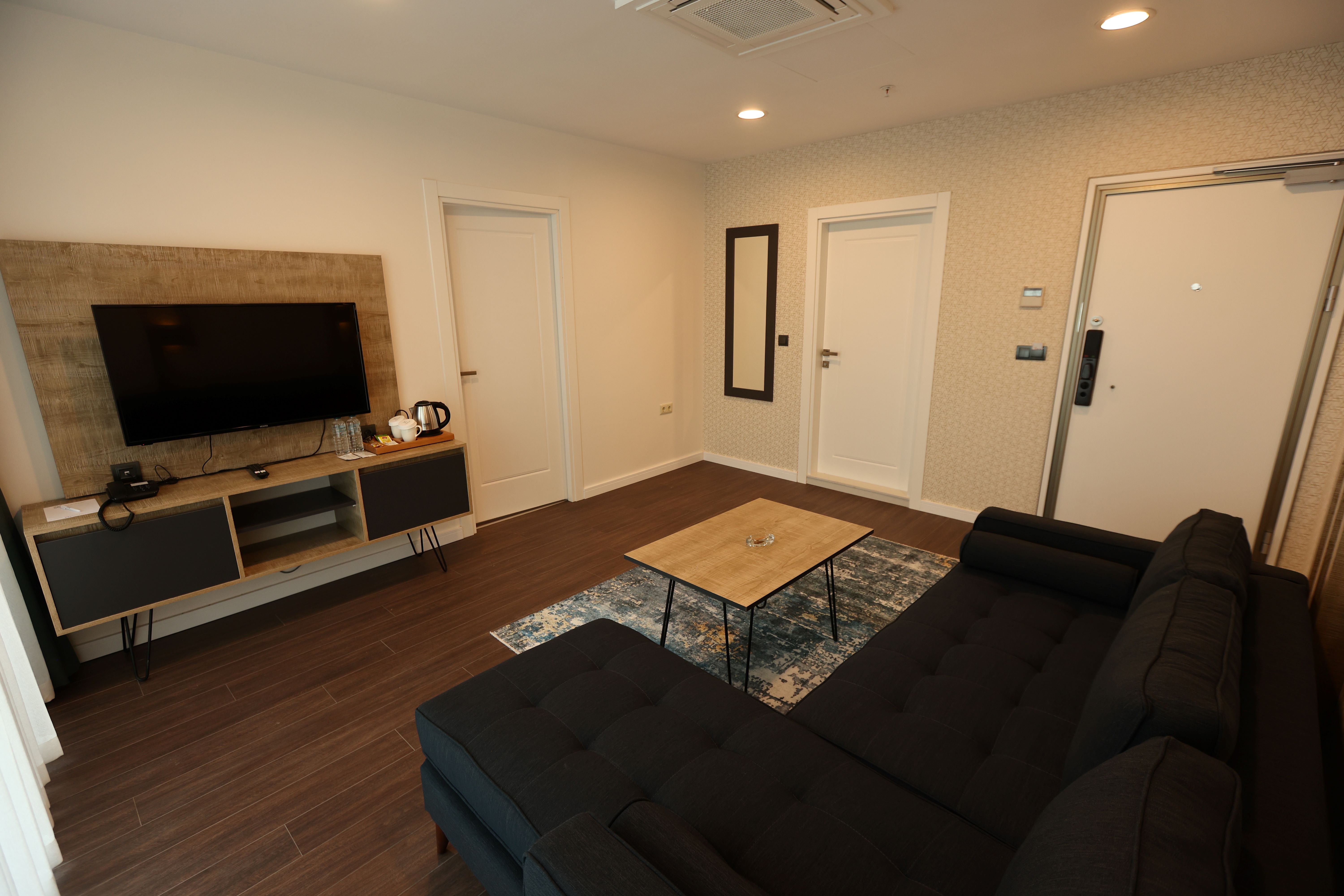 Suite One Bedroom One Bathroom