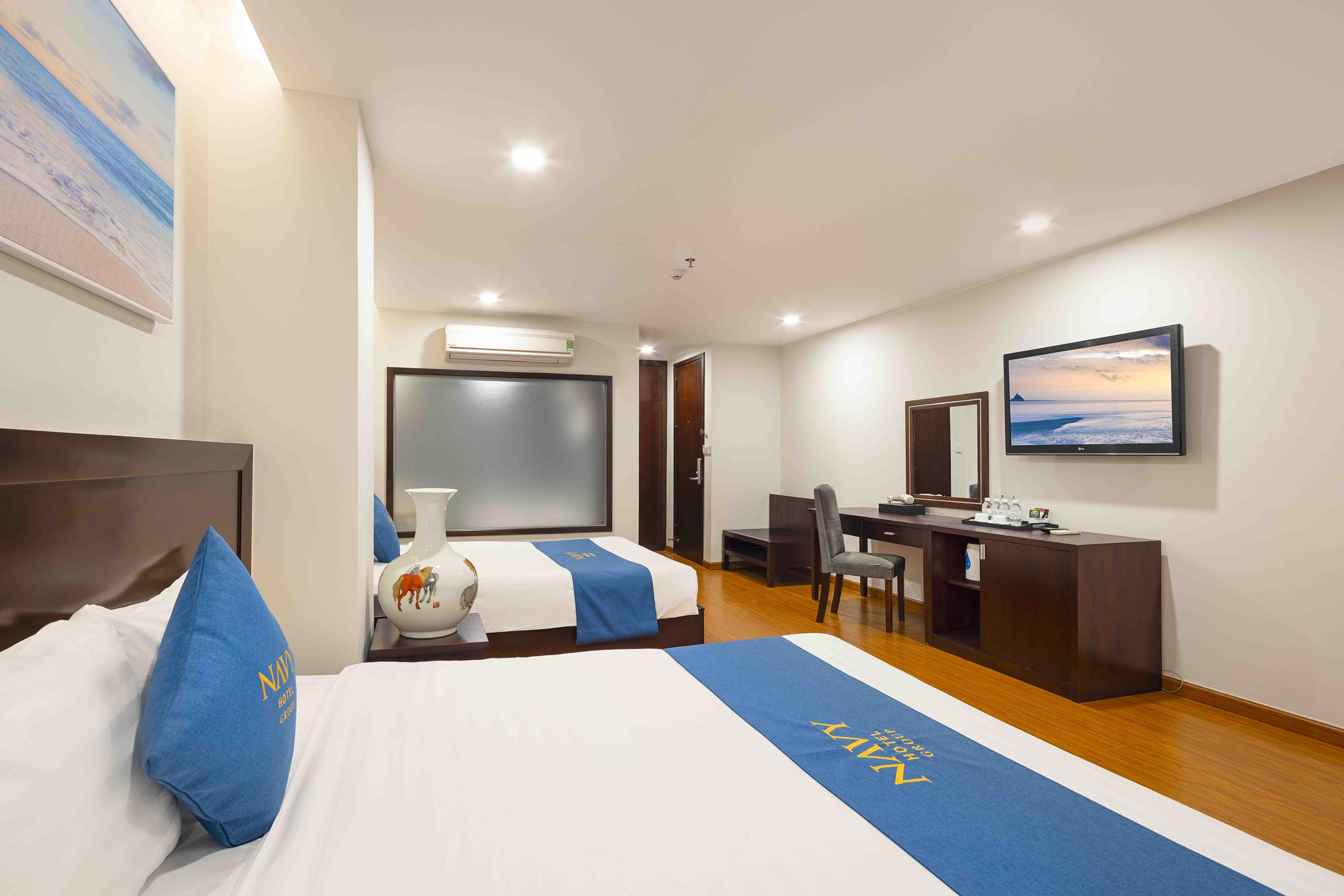 Family Room City View