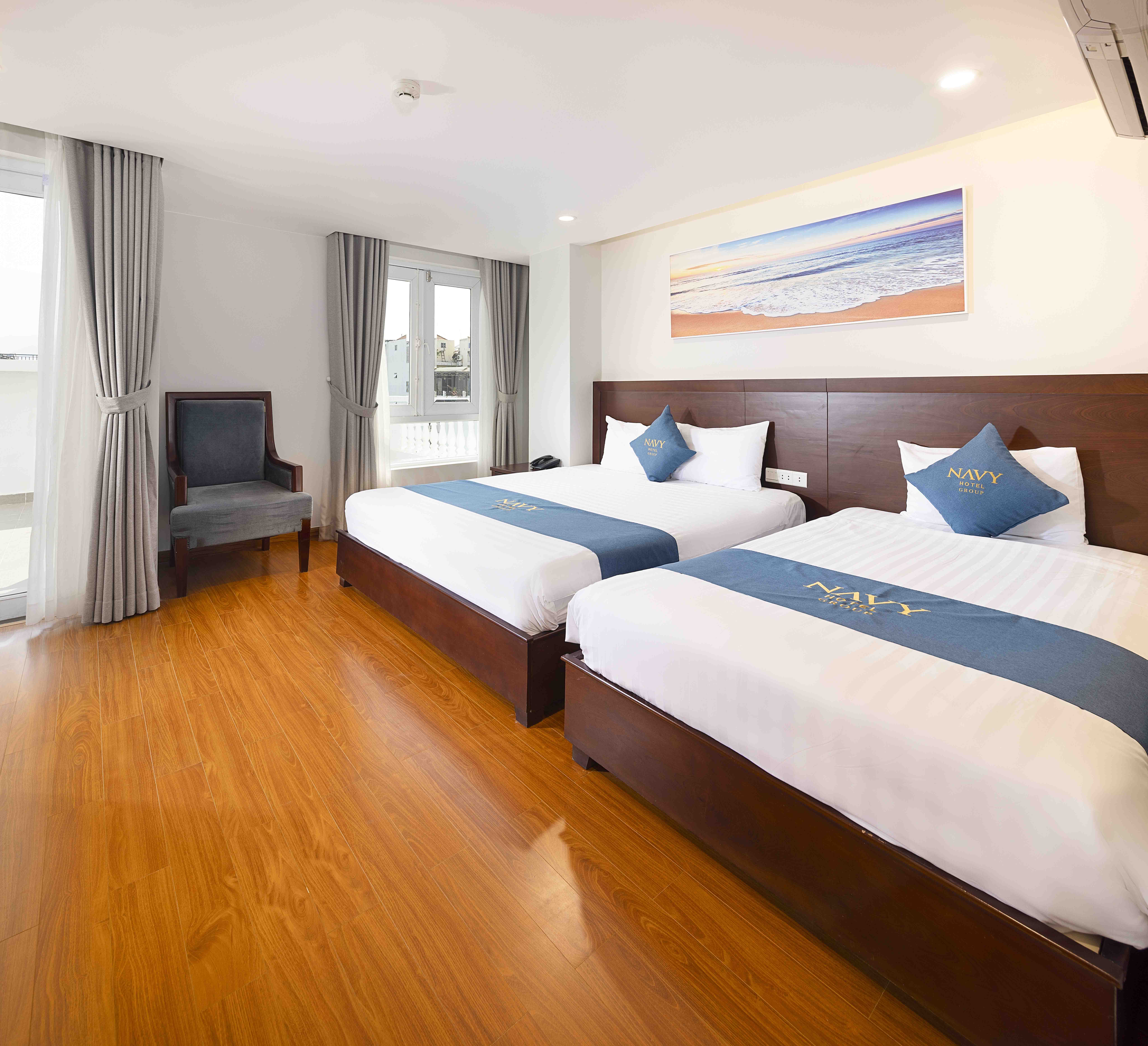 Triple Deluxe City View