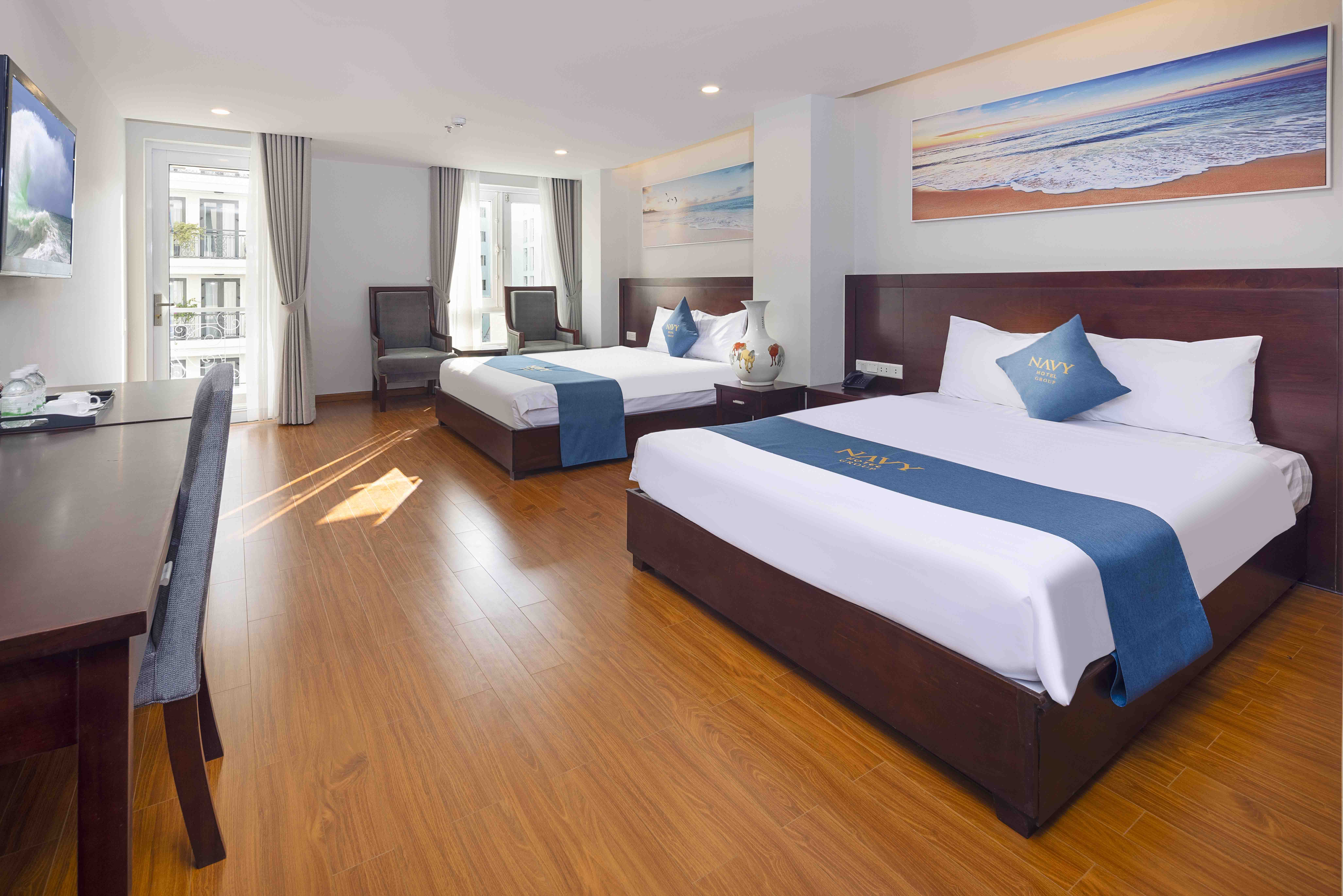 Family Room City View