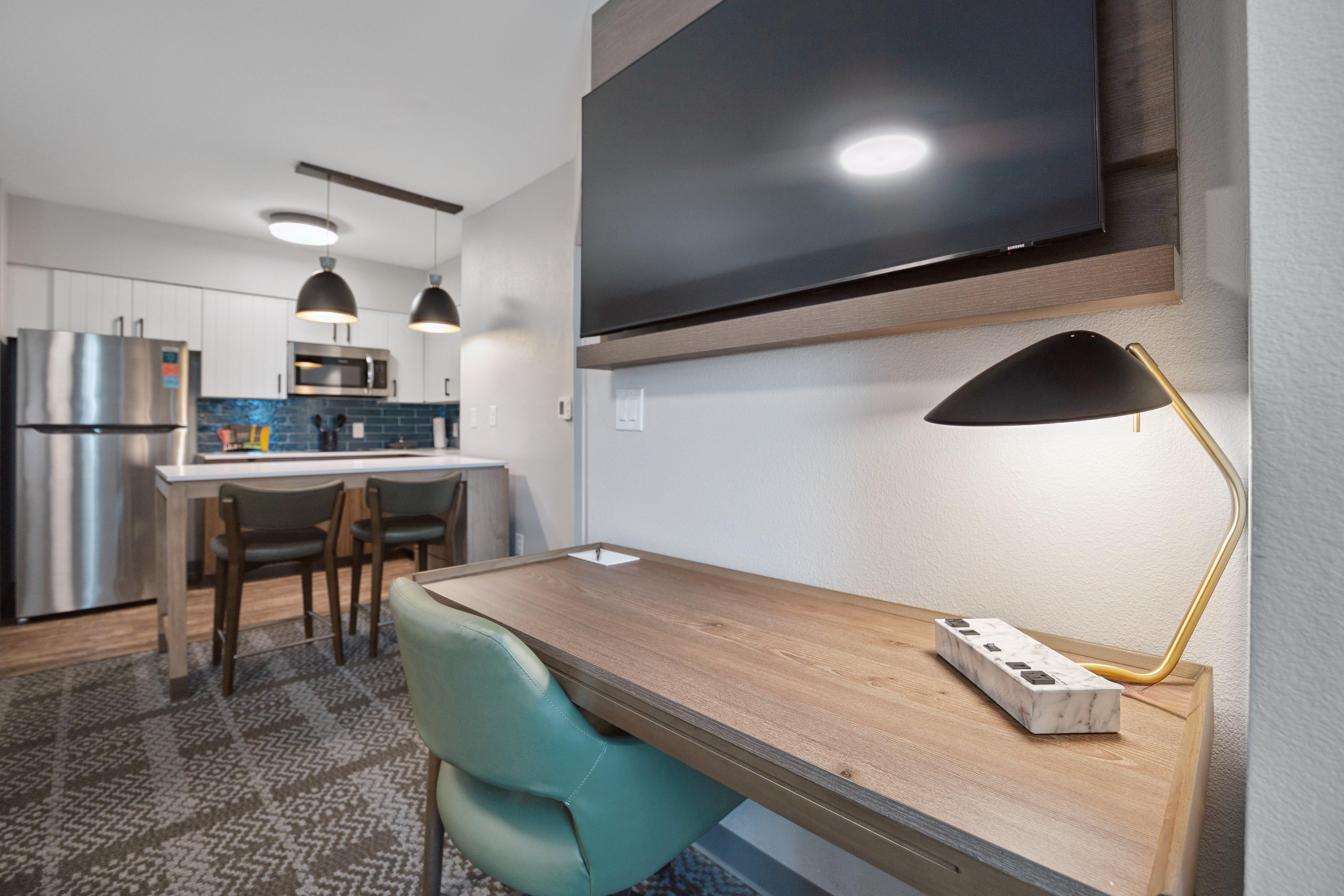 Suite King Bed One Bedroom 