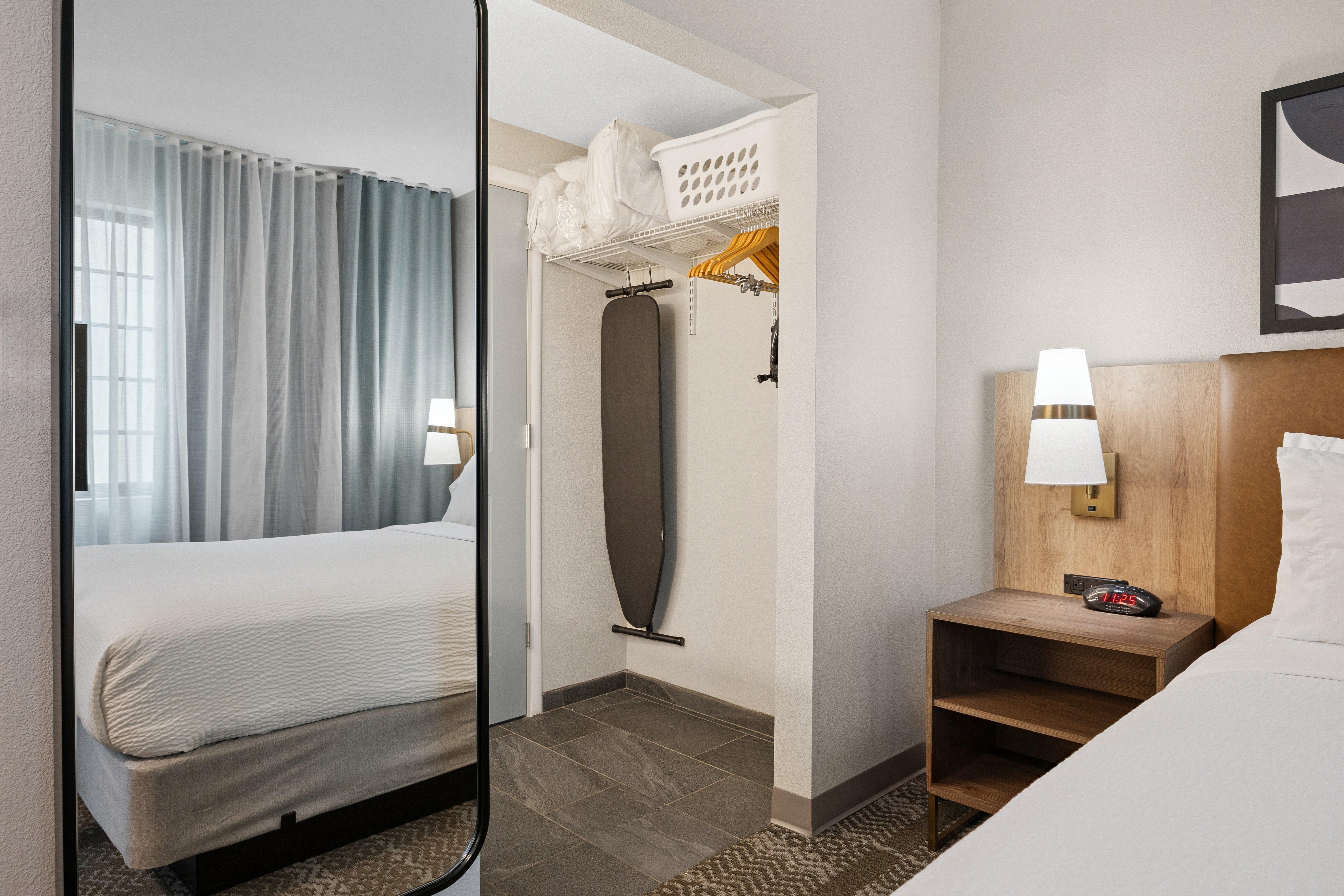 Studio Queen Size Bed