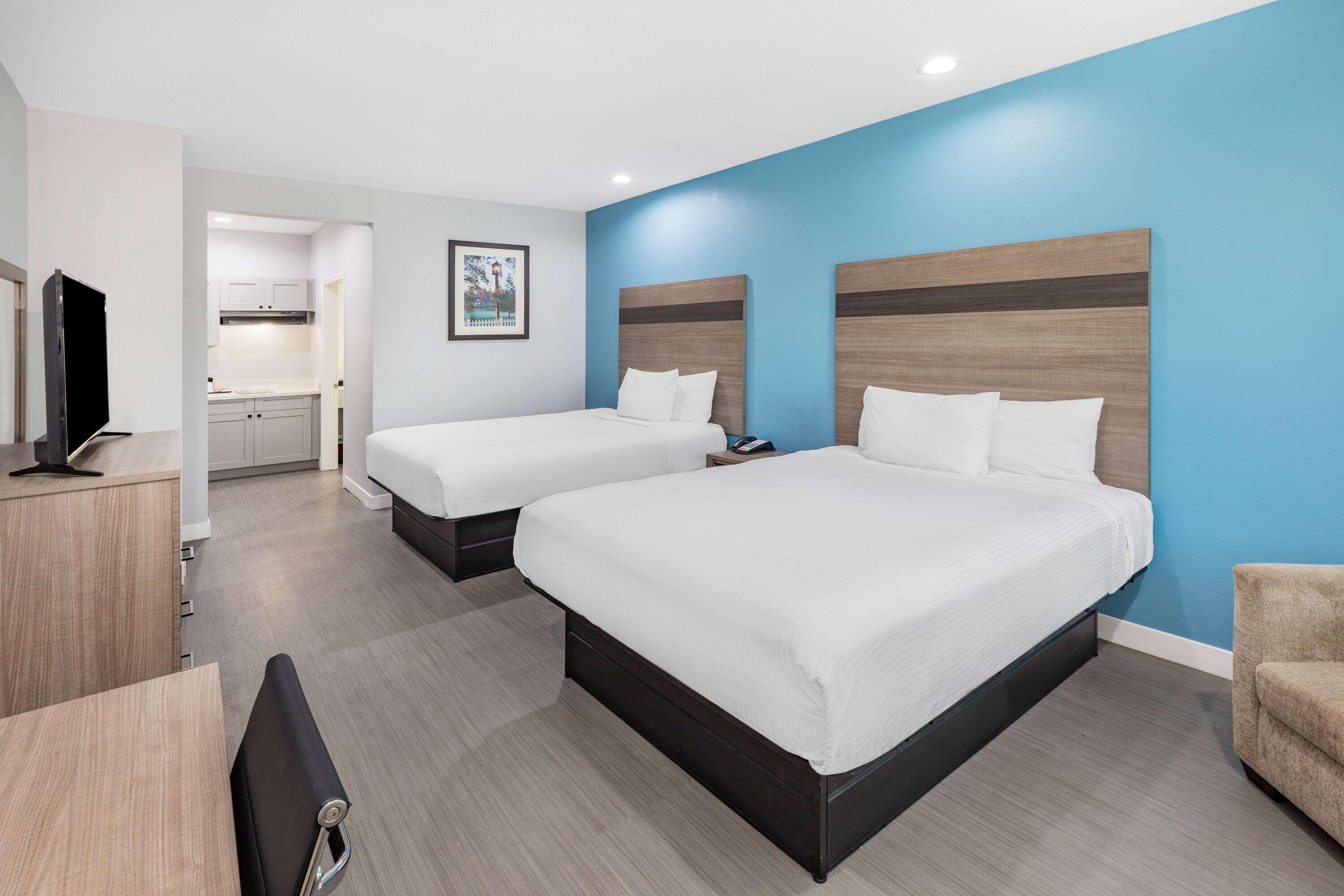 Suite Two Double Beds