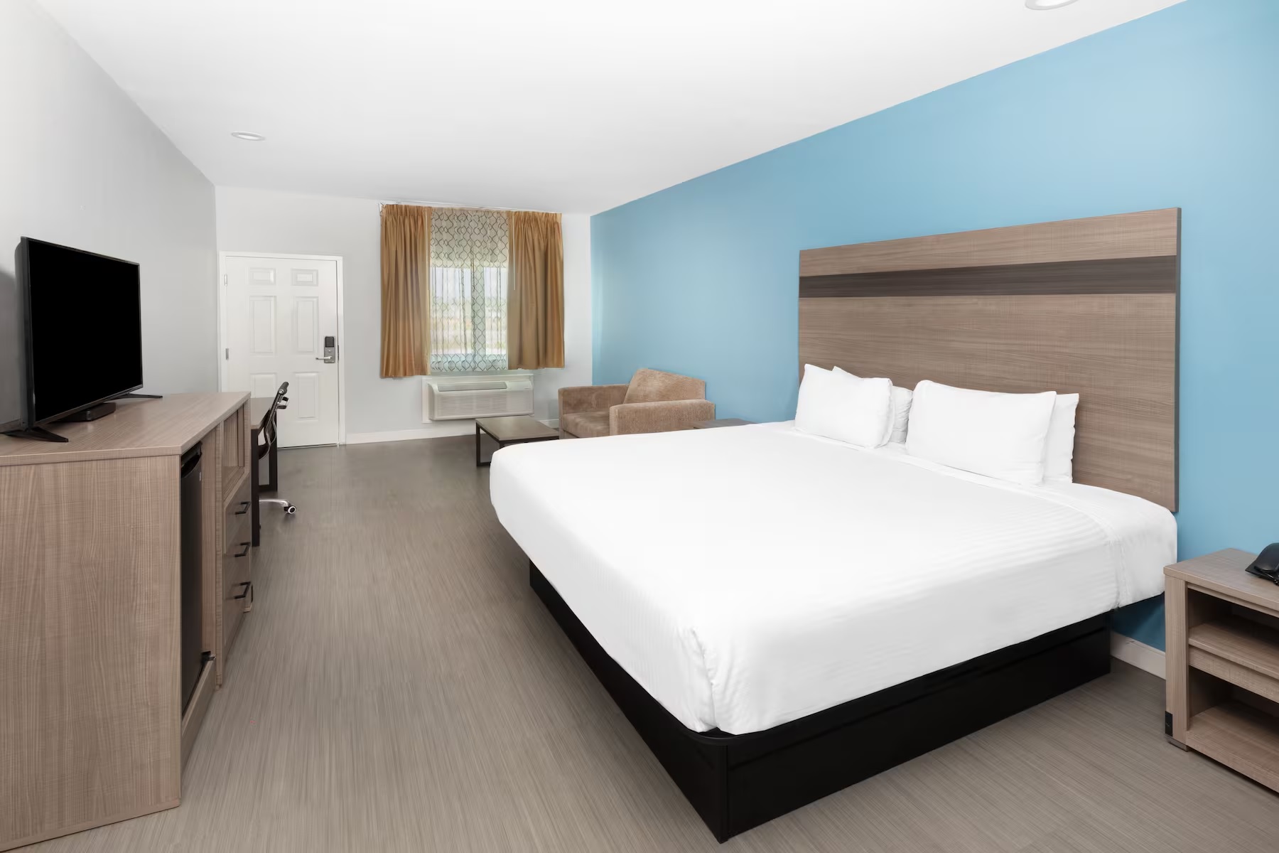 Room Accessible King Size Bed