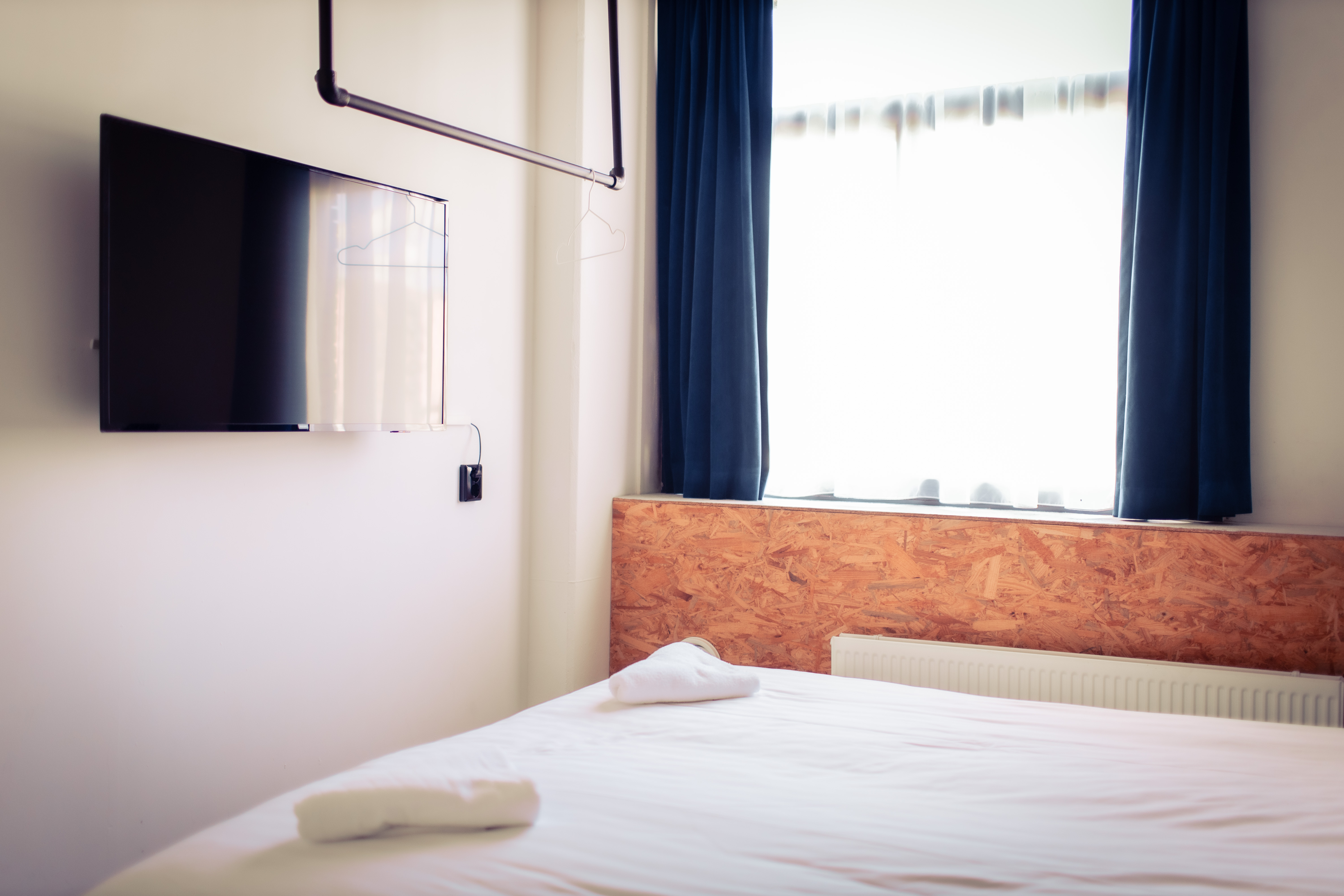 Twin One Bedroom One Bathroom