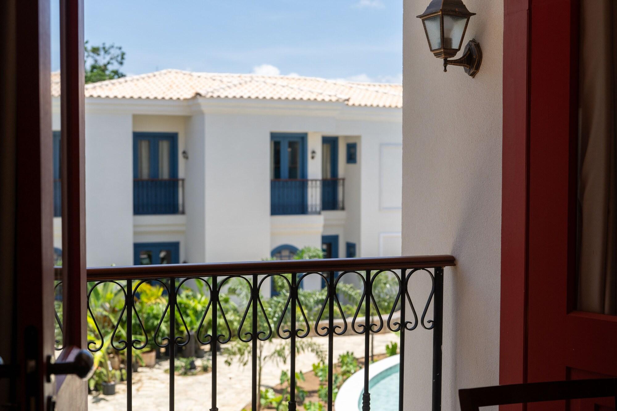 Family Room Superior Pool View