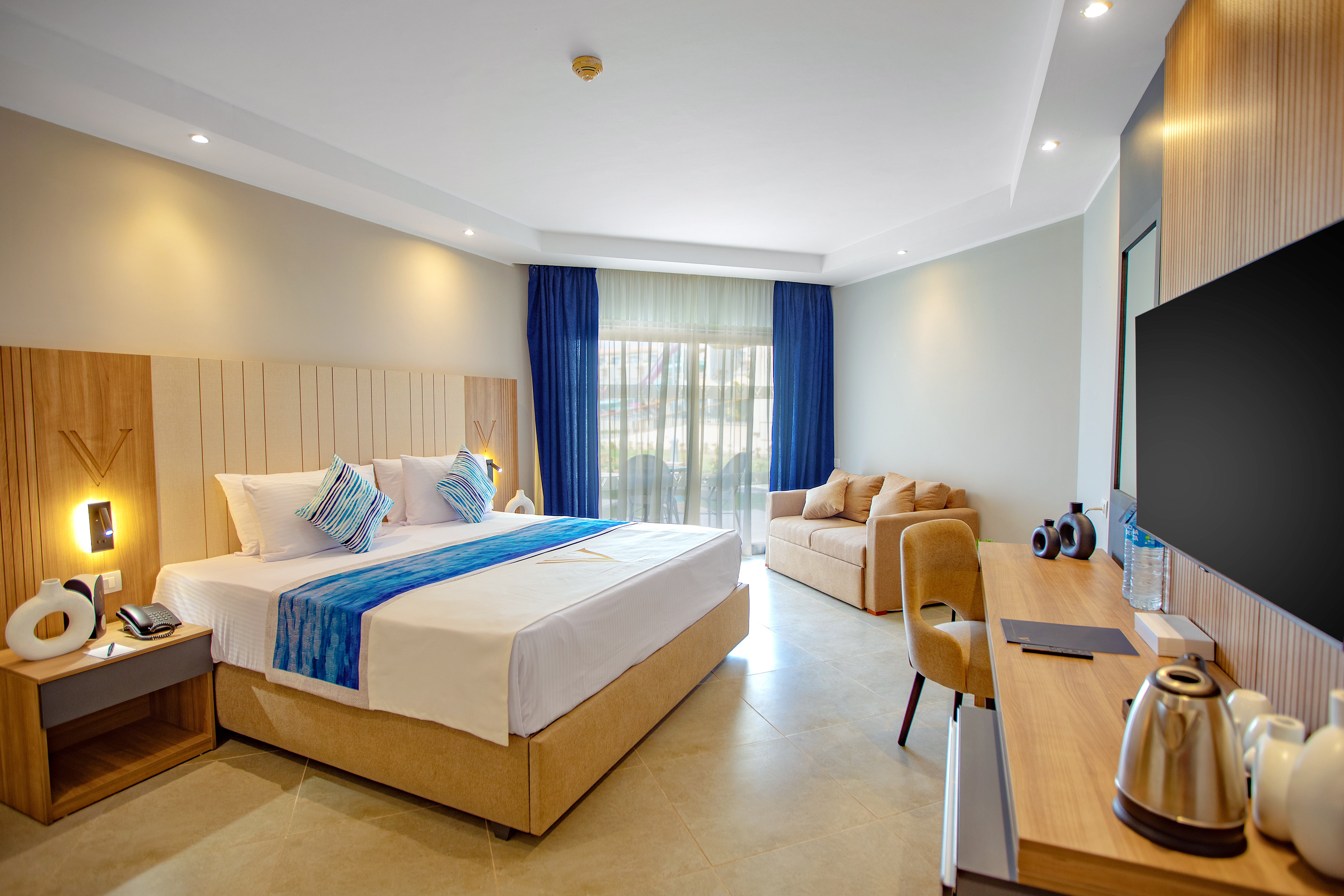 Double Deluxe with Jacuzzi