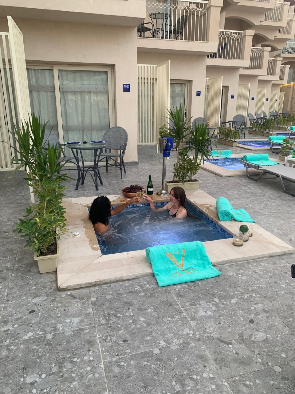 Double Deluxe with Jacuzzi