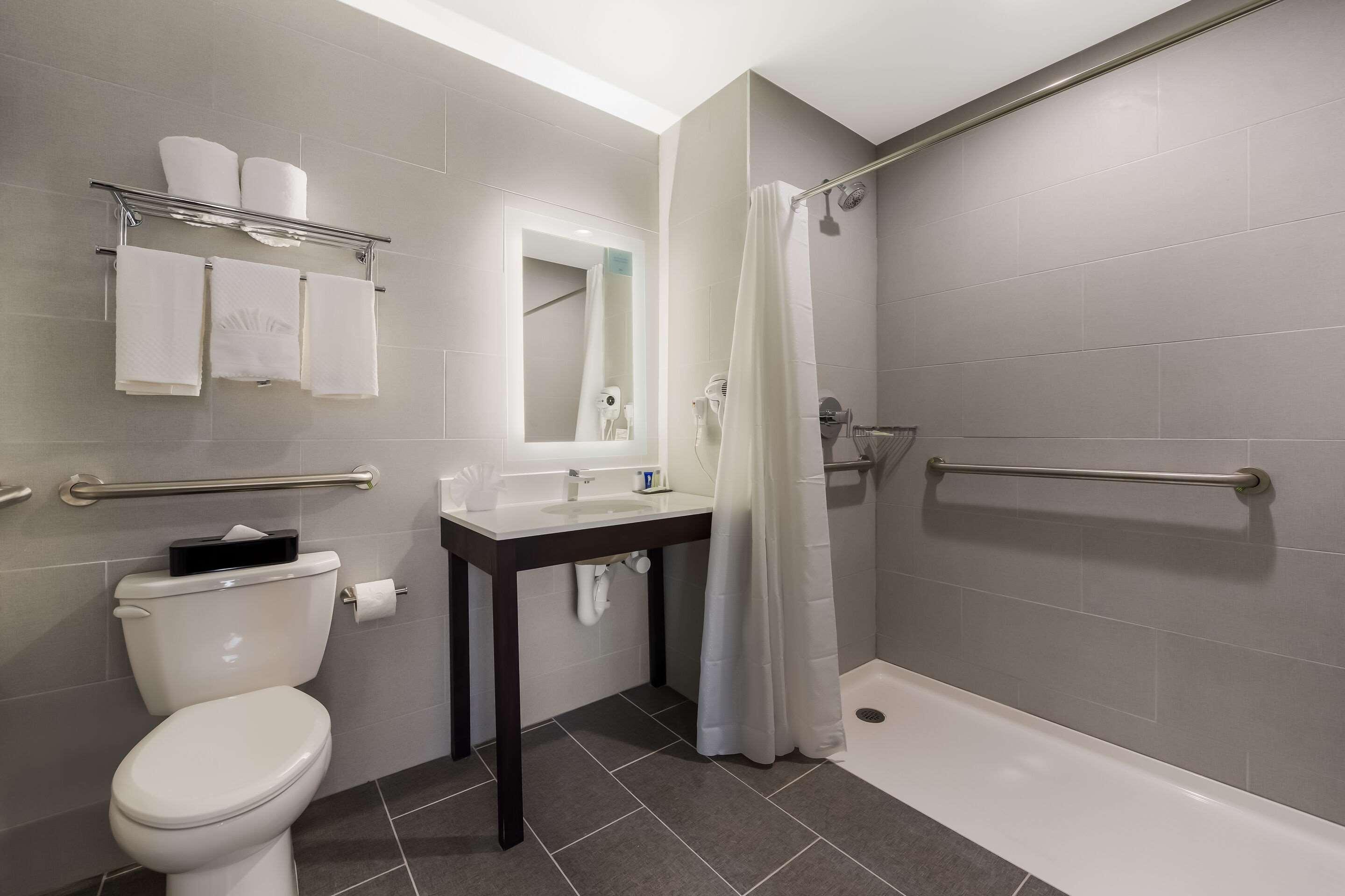 Double Queen Size Bed