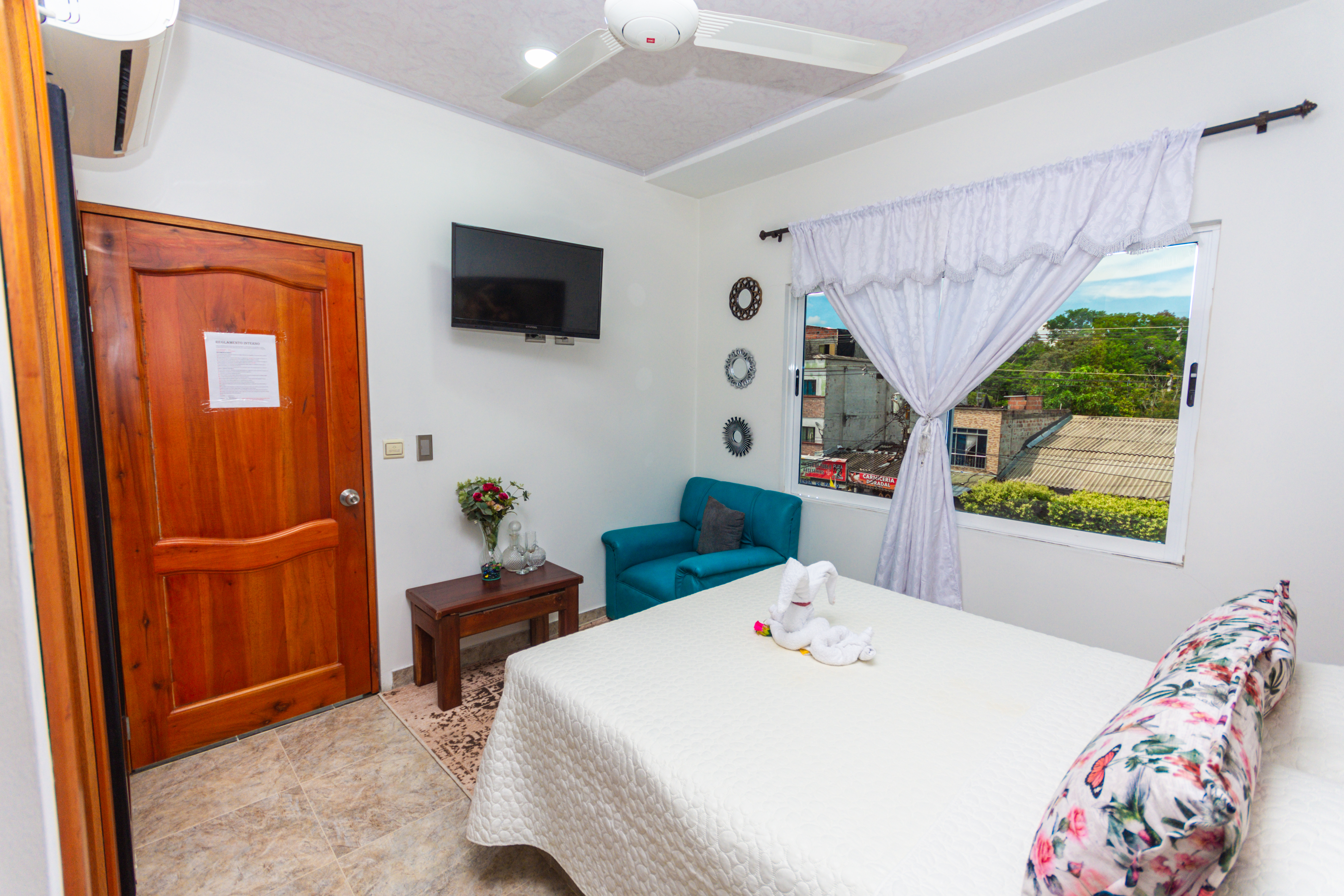 Suite Superior with Air Conditioning