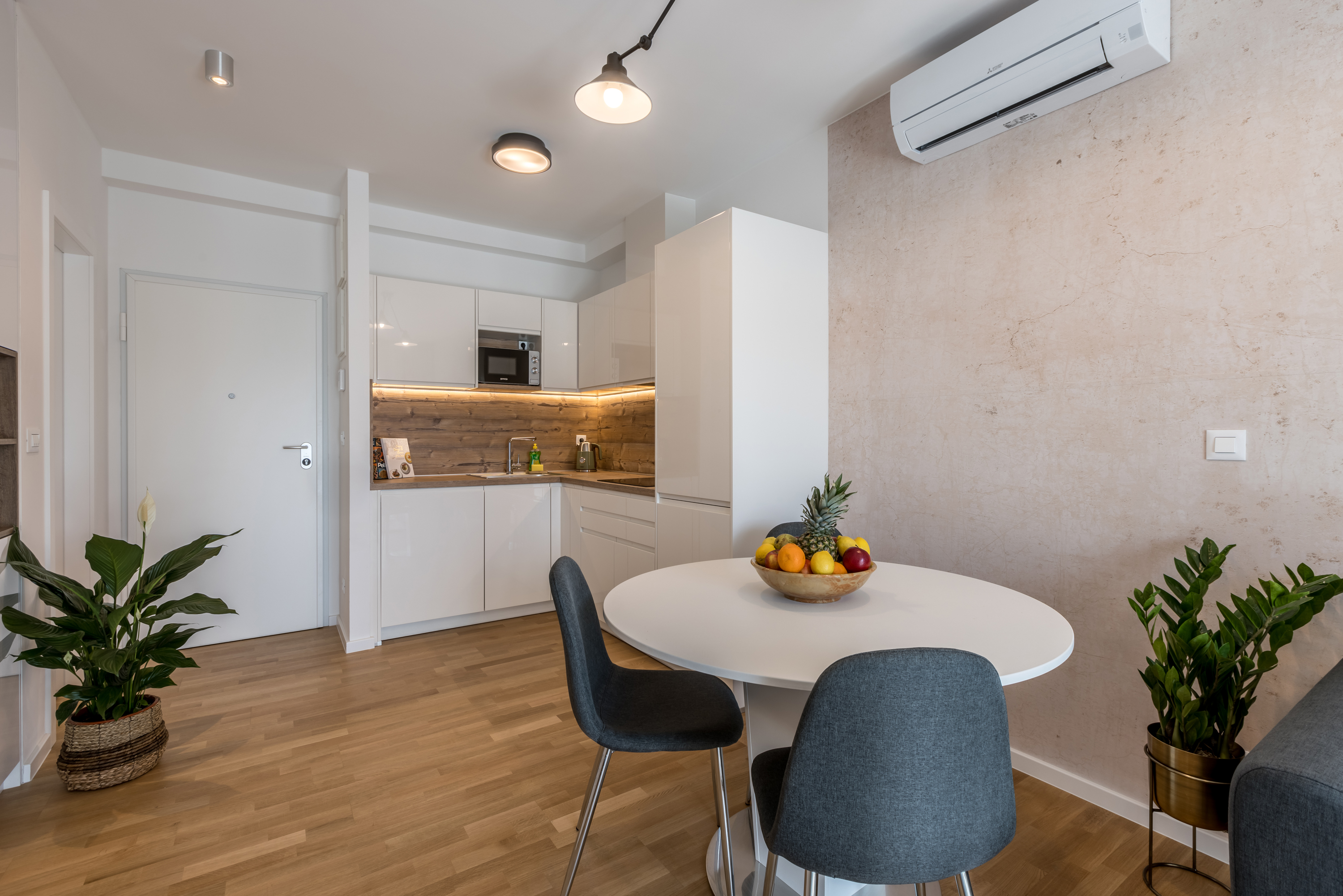 Apartment with Balcony