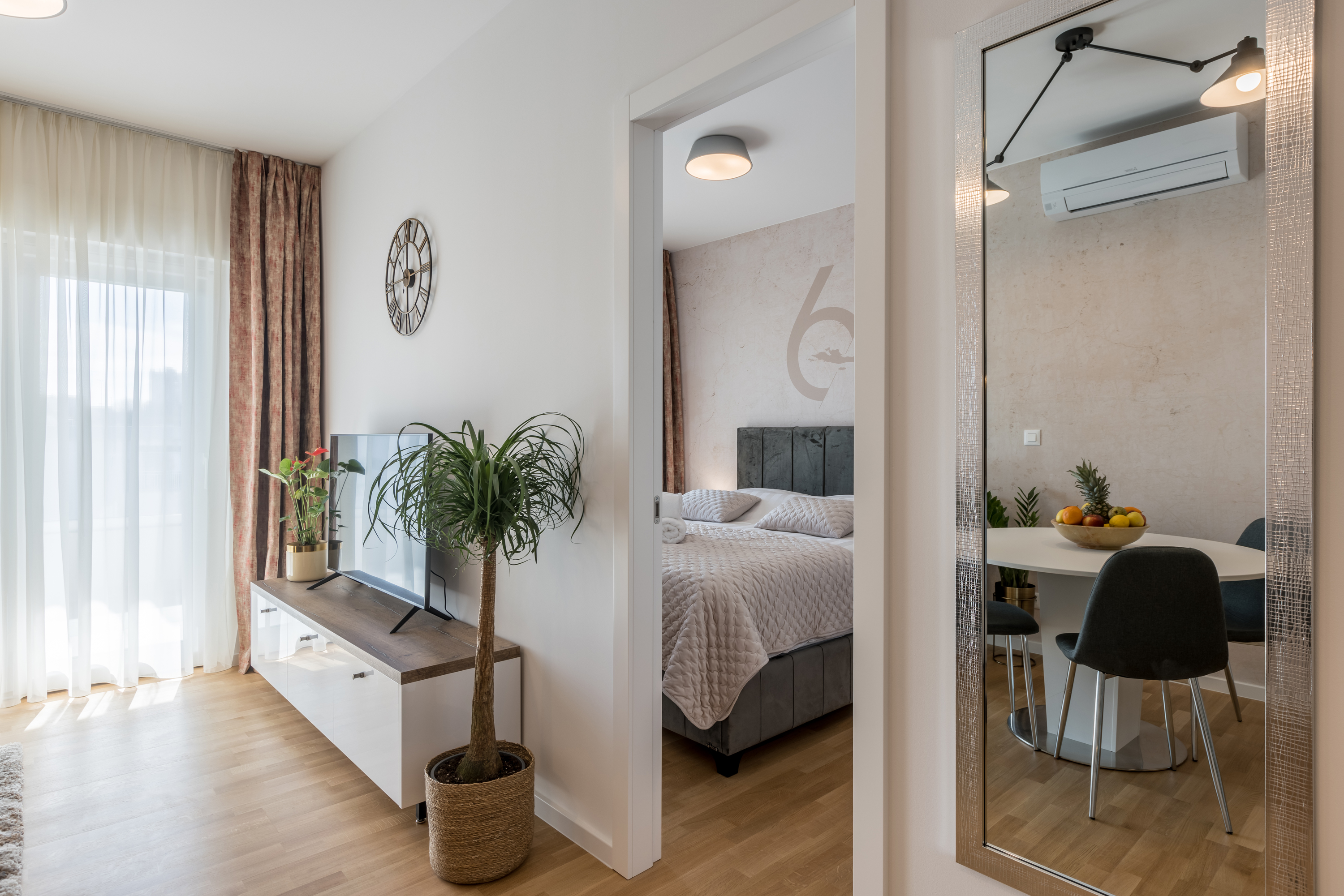 Apartment with Balcony