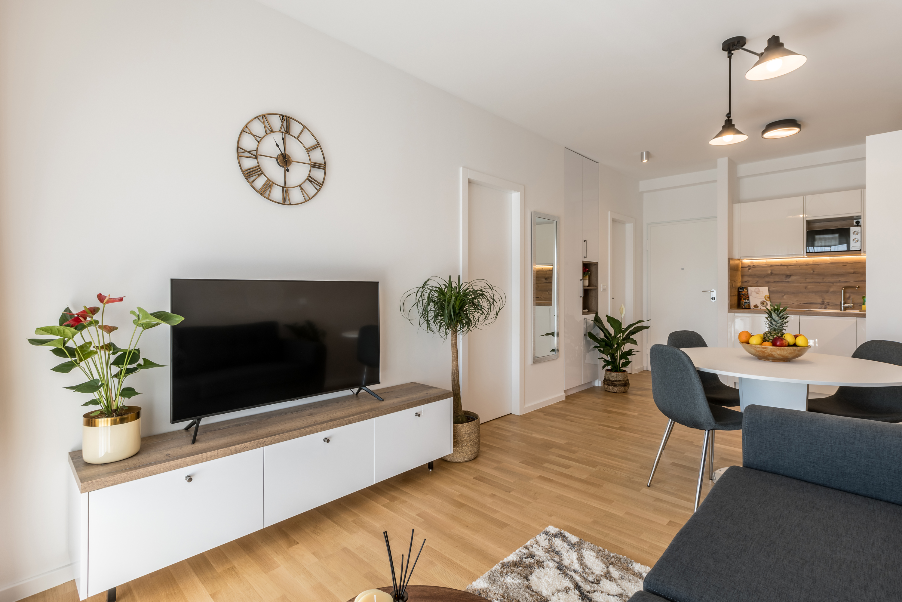 Apartment with Balcony