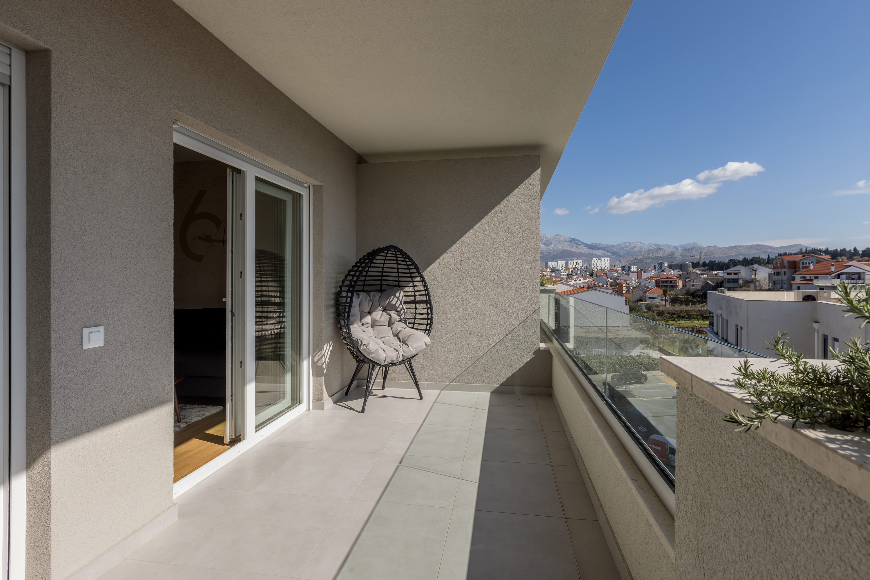 Apartment with Balcony