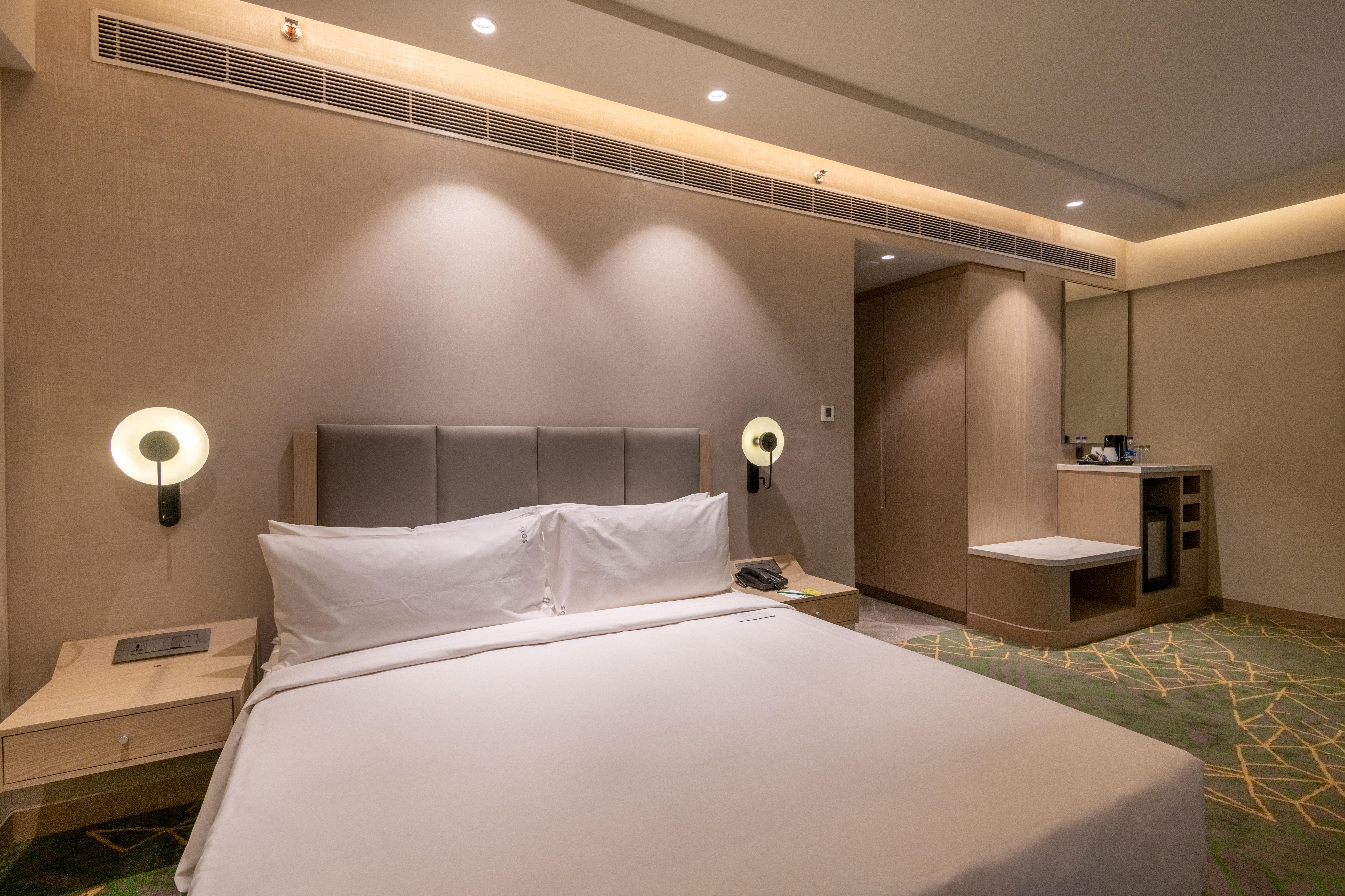 Double King Size Bed