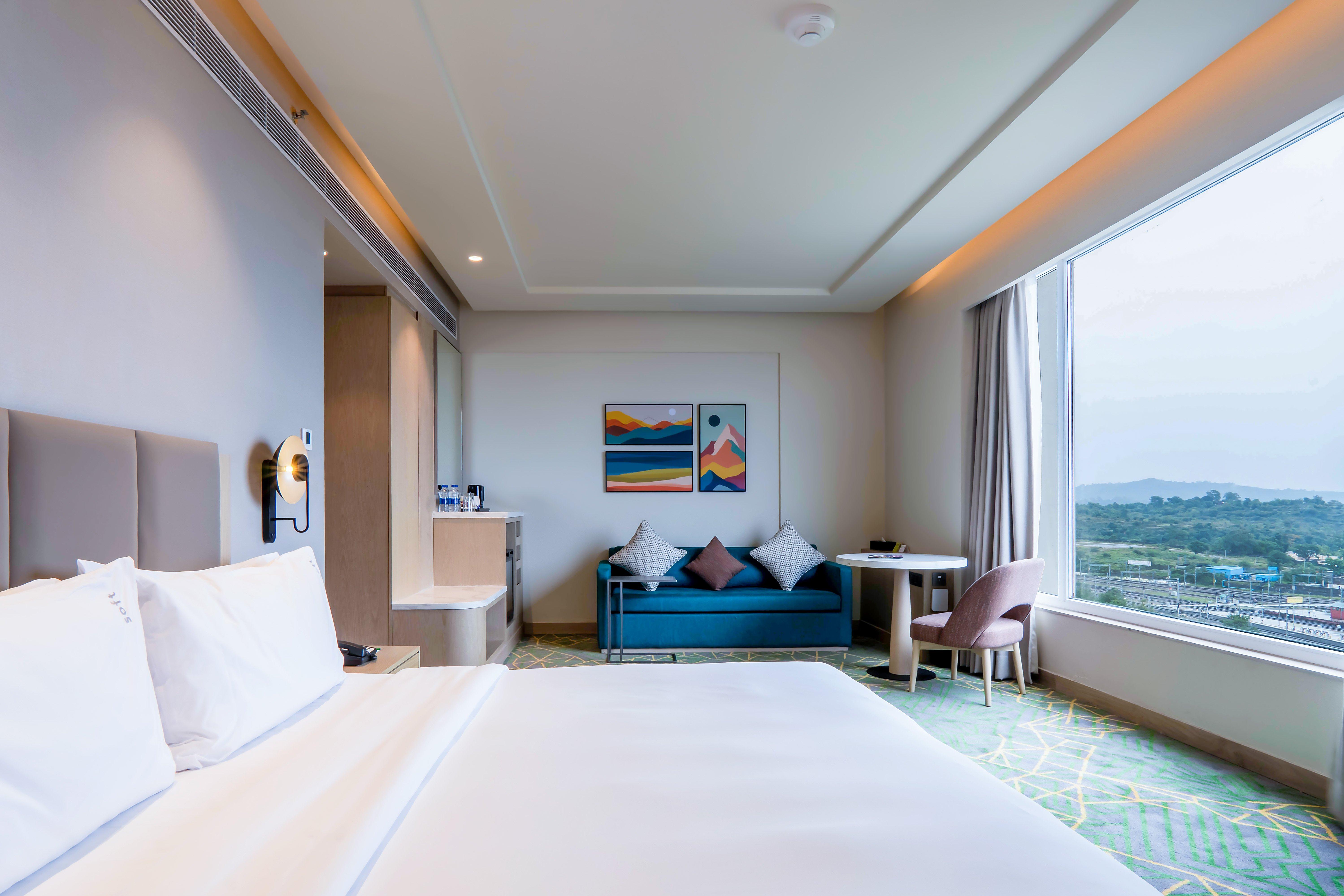 Room Premium King Bed