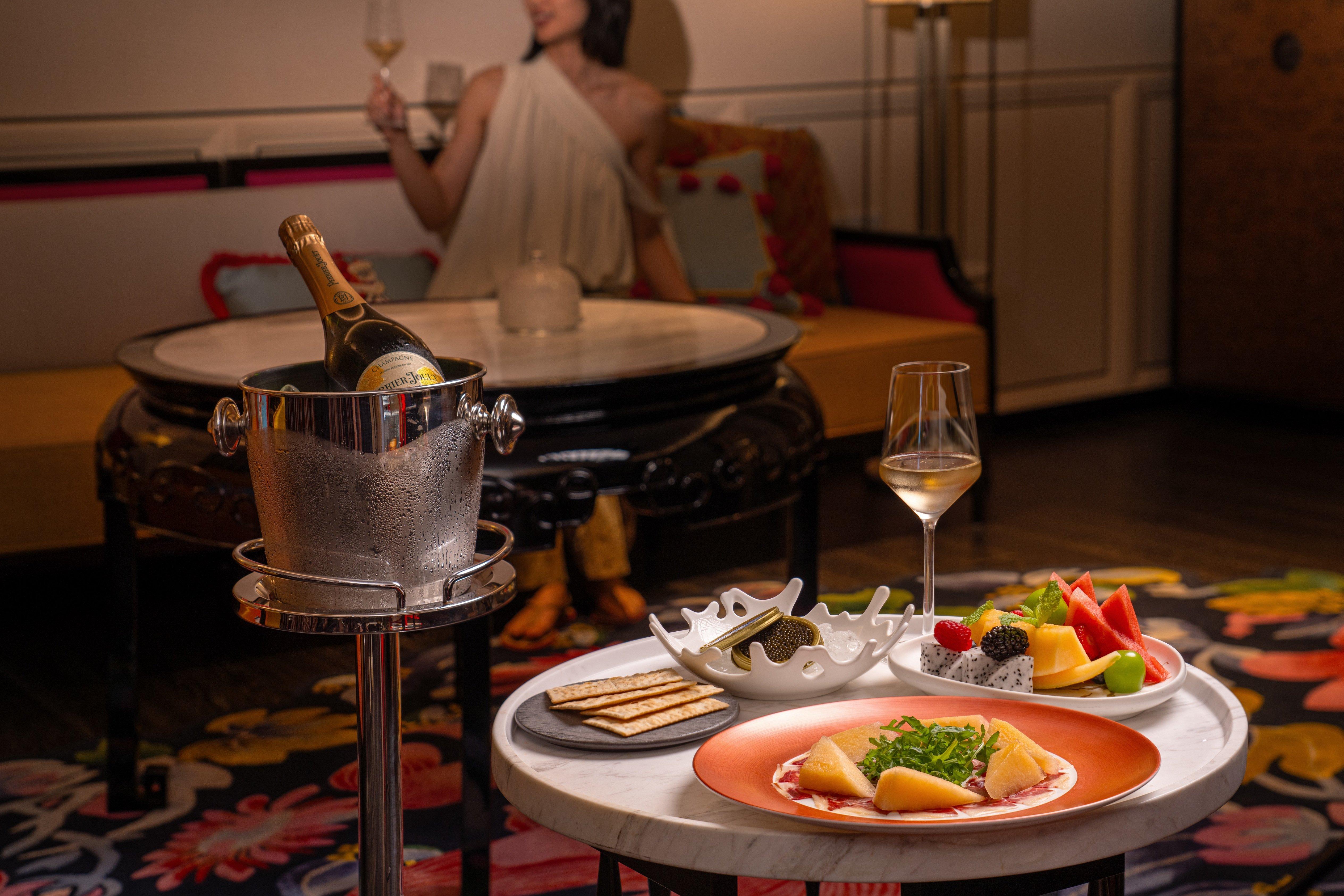 Suite One Bedroom with Views