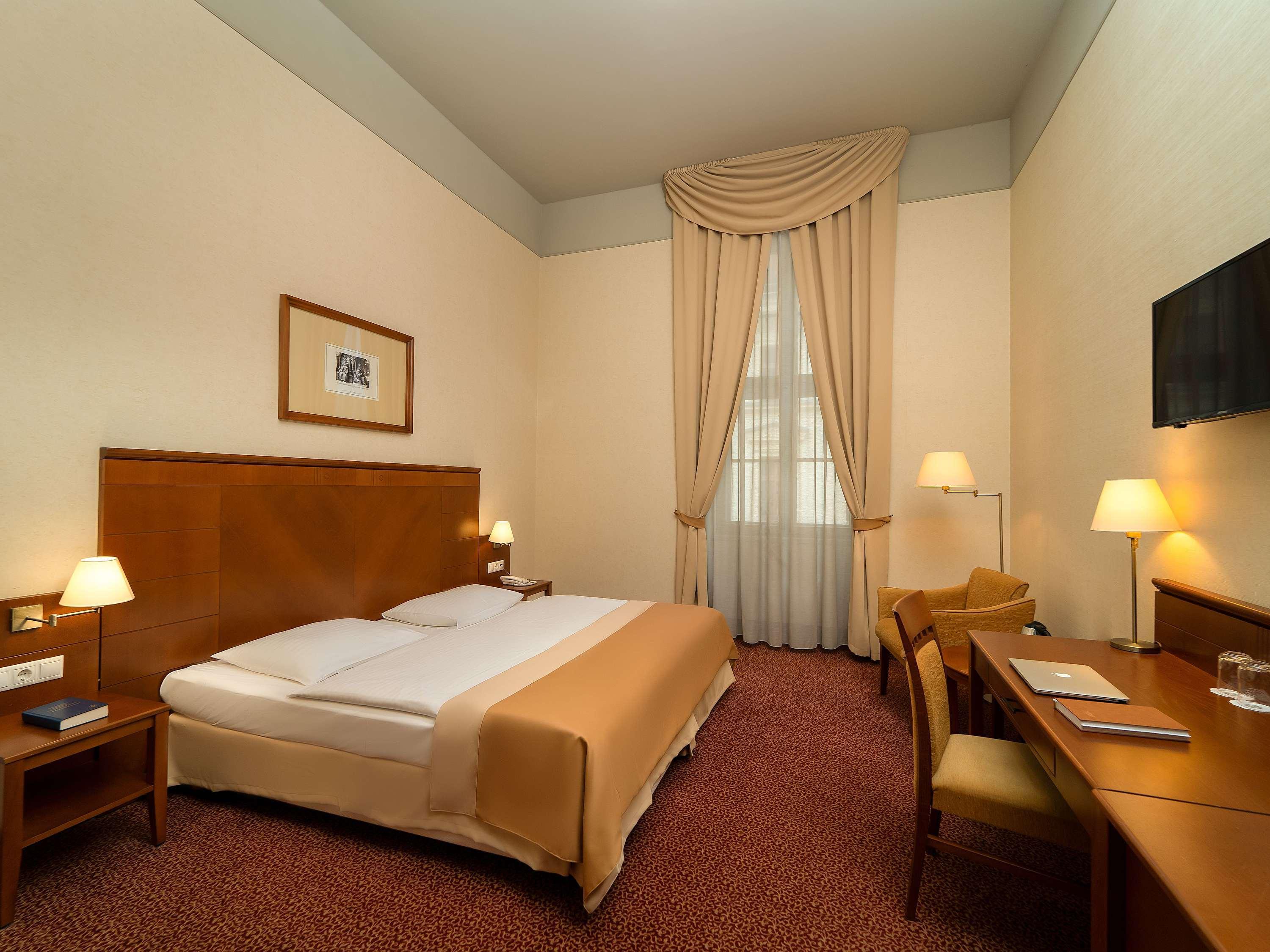 Double Superior with Double Bed